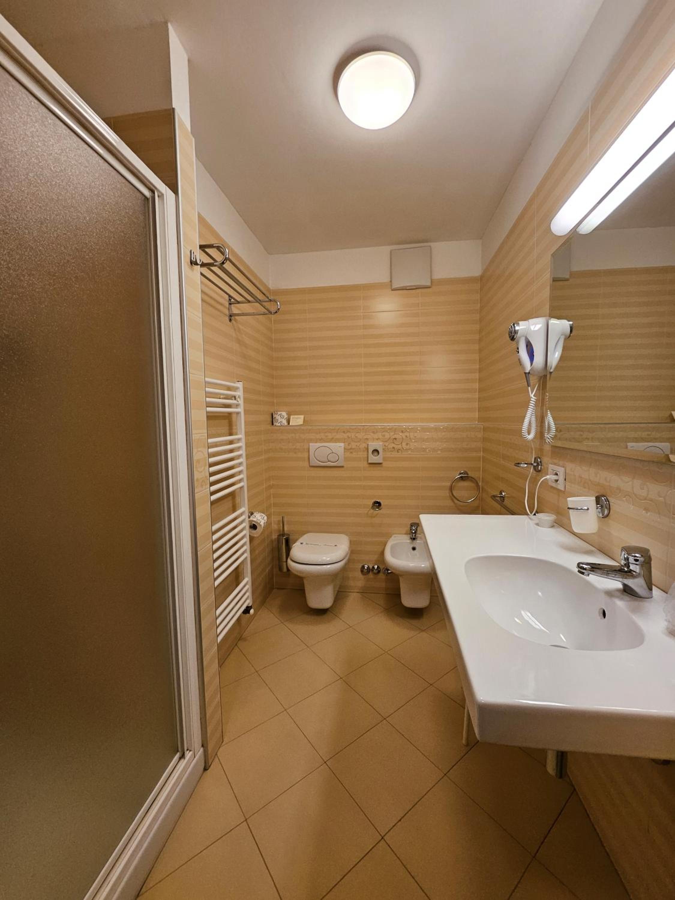 Triple Room photo 3