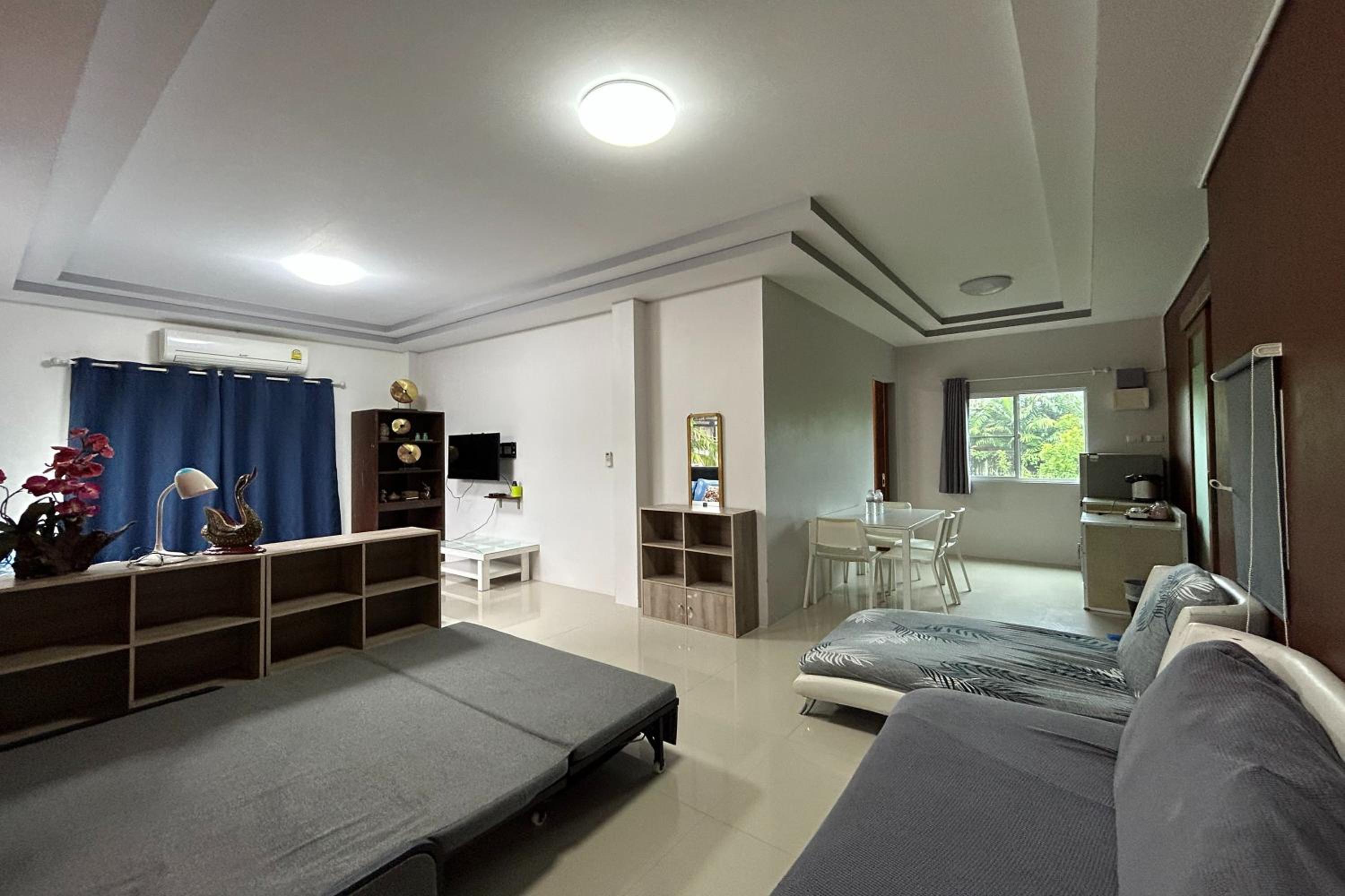 Double Room with Garden View - Photo 2