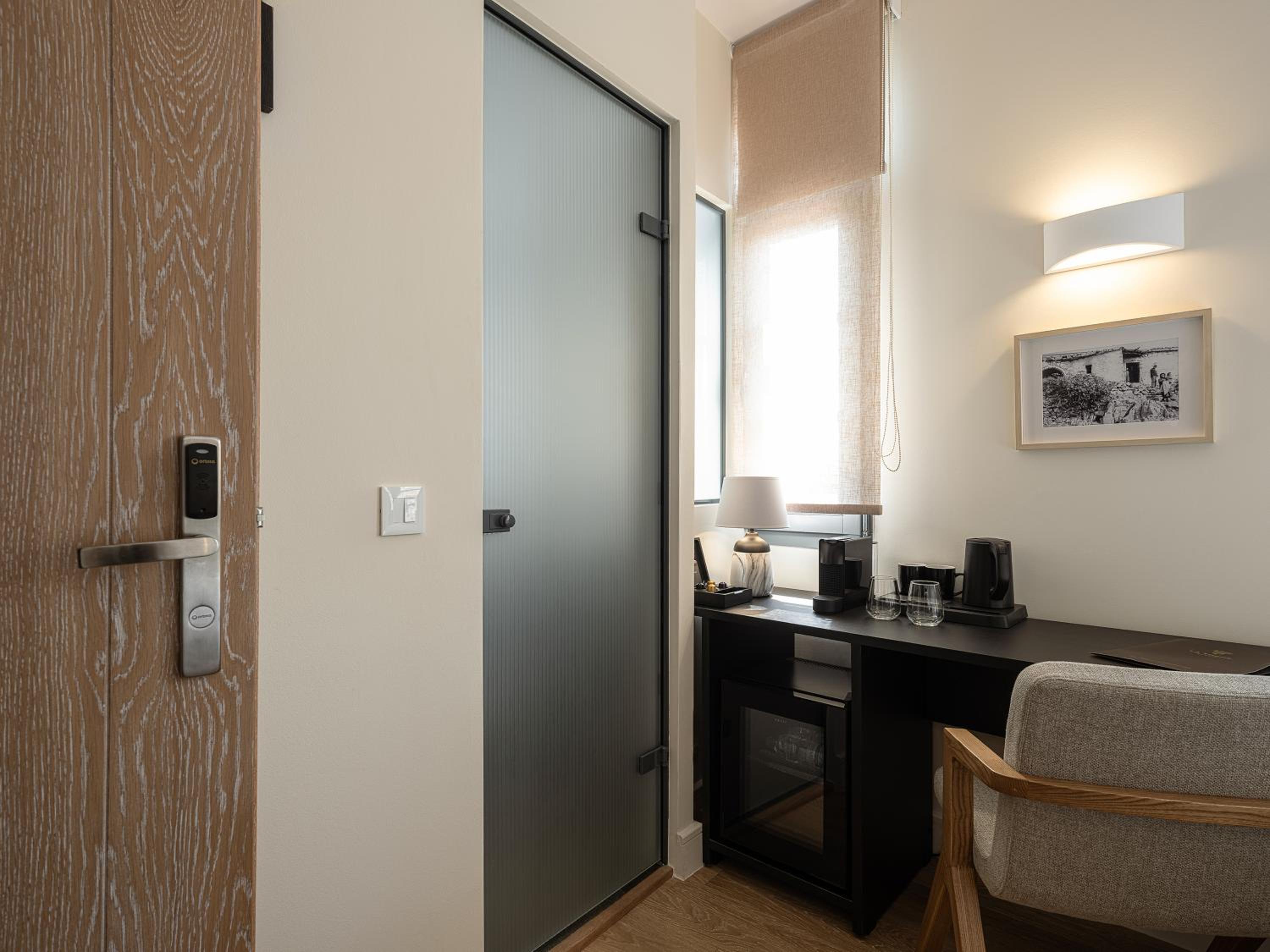 Budget Single Room photo 2
