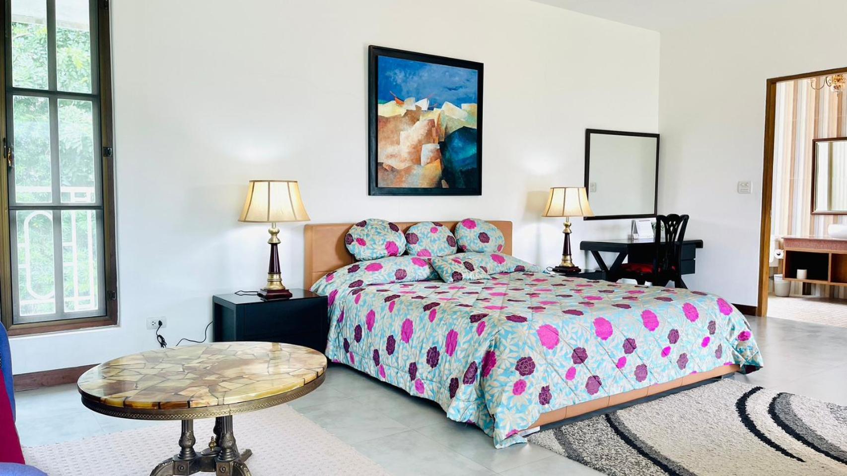 Deluxe Double or Twin Room with Mountain View photo 2