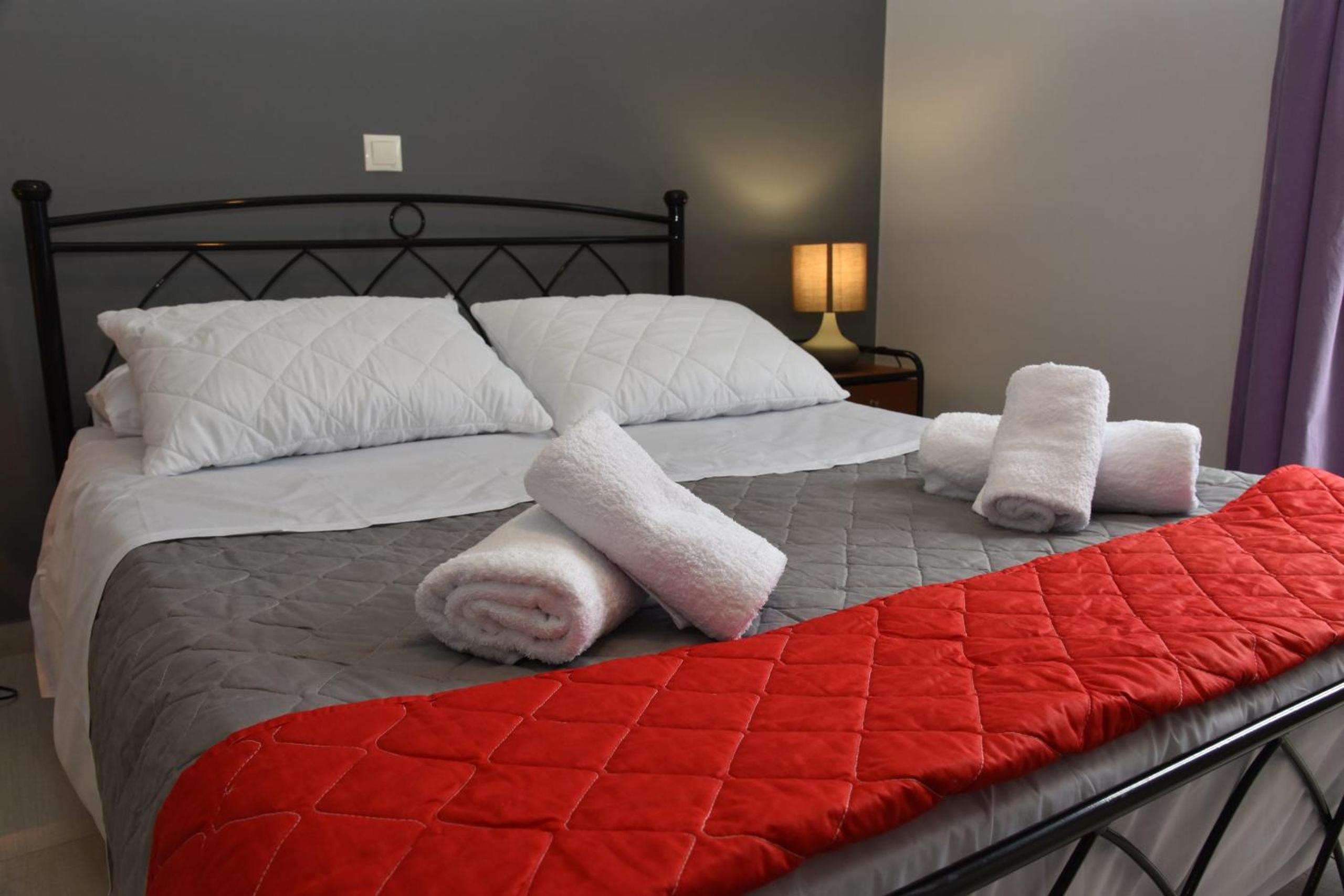 Deluxe Double Room with Balcony and Sea View