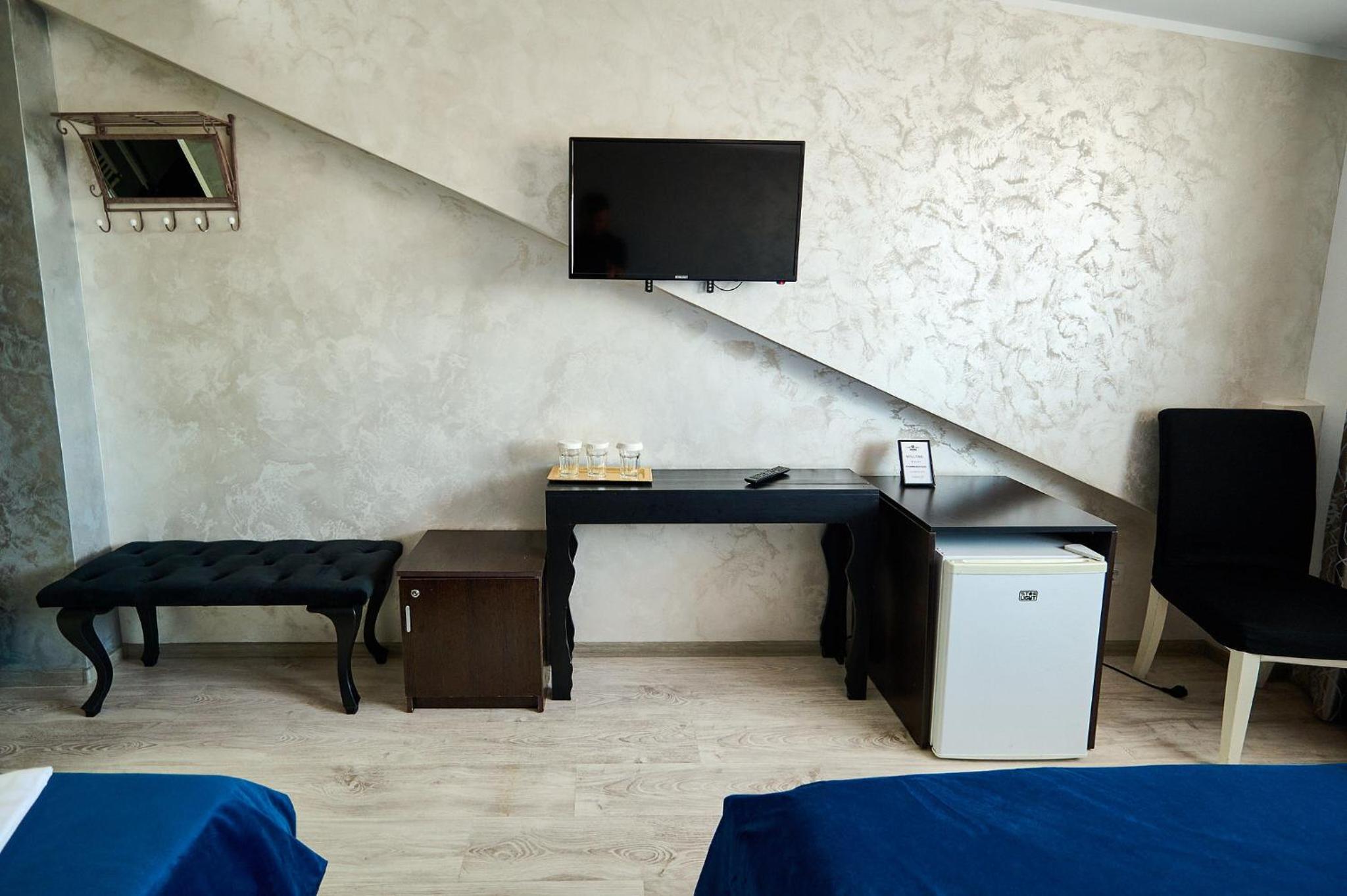 Triple Room - Photo 16