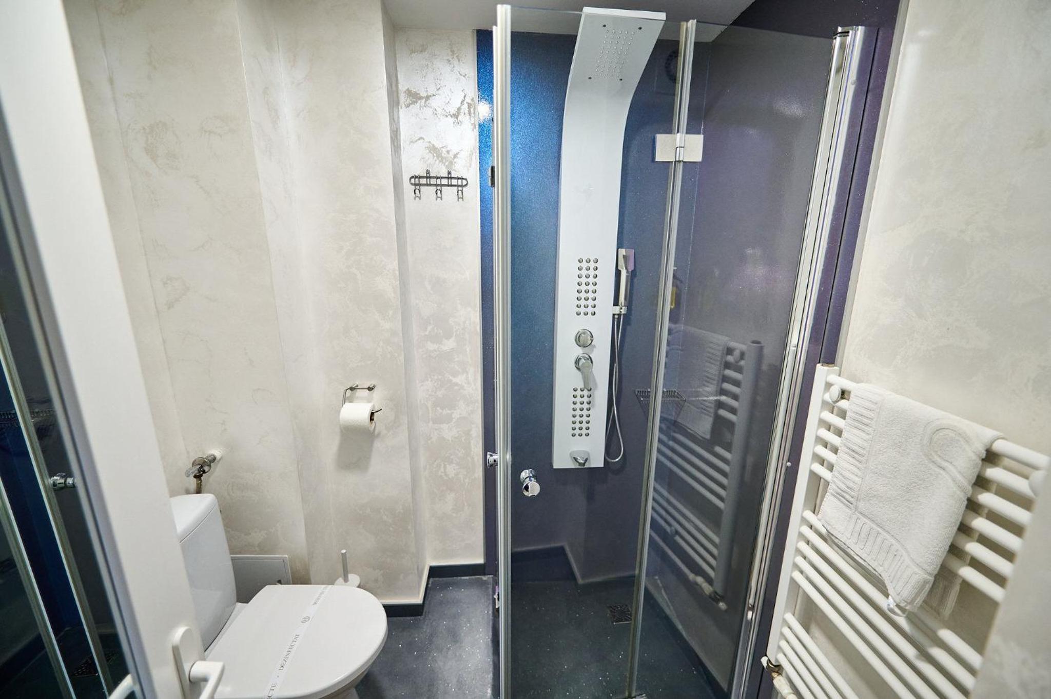 Triple Room - Photo 24