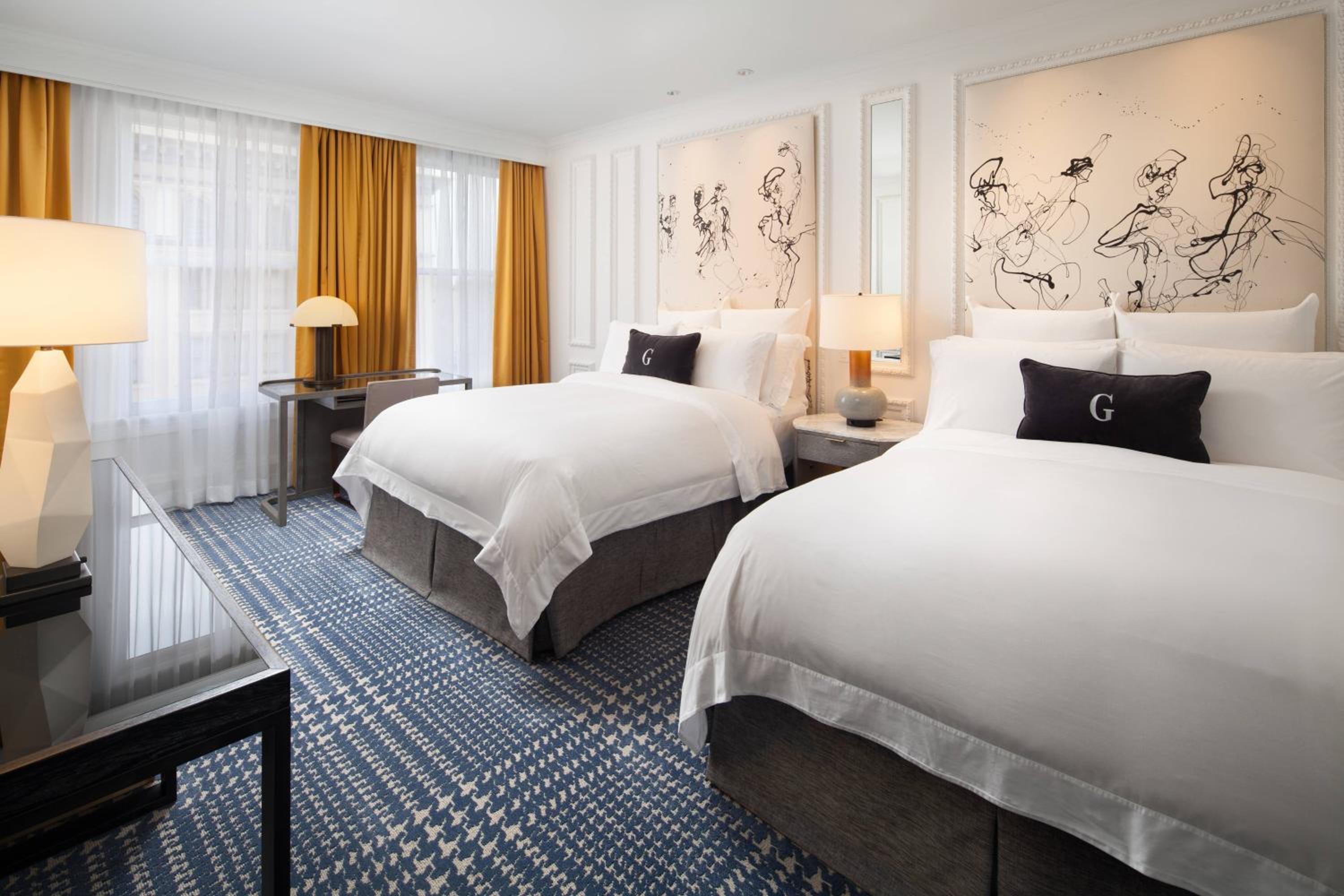 Grand Deluxe Tub, Guest room, 2 Queen, Top floor photo 1