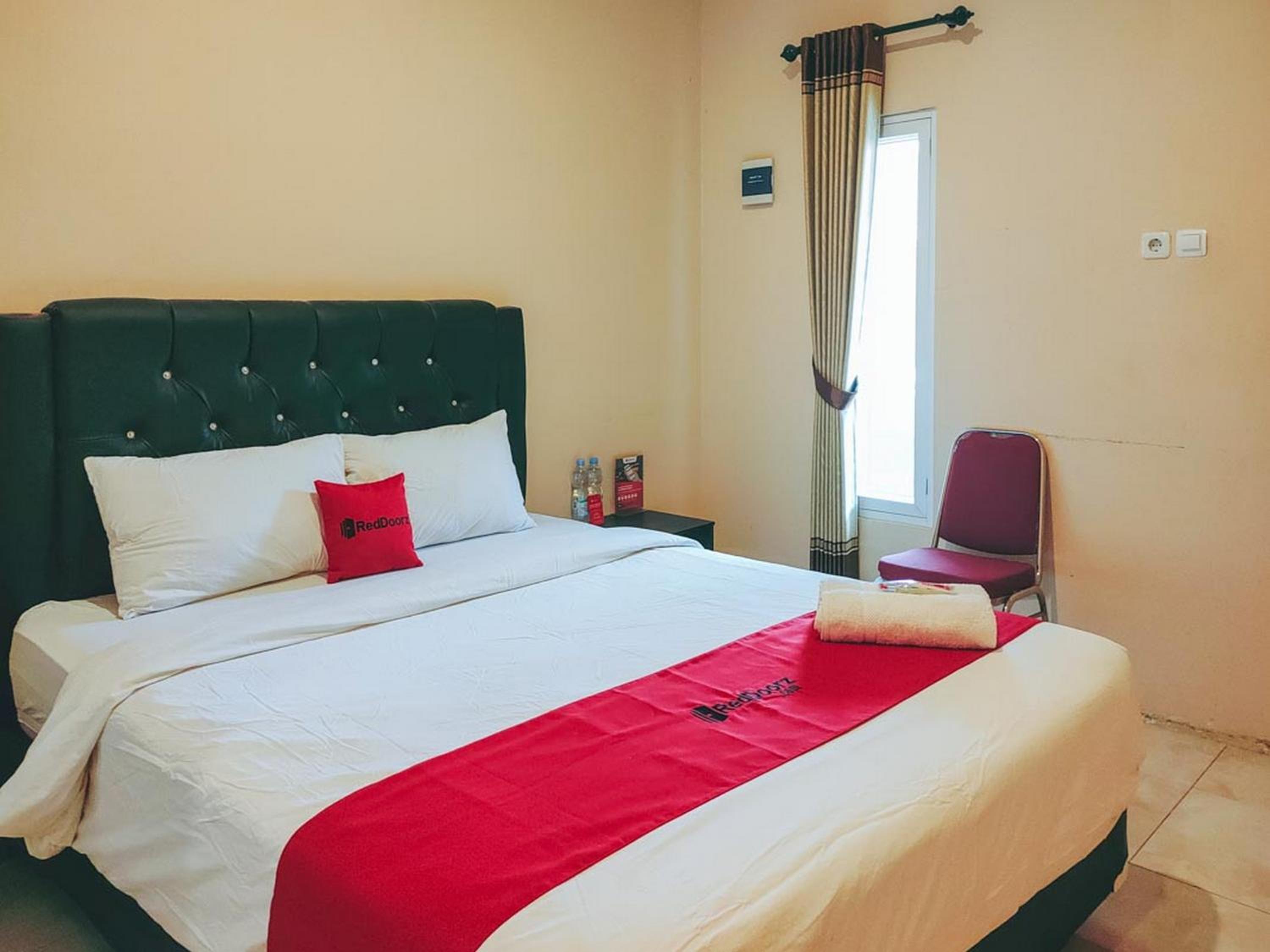 Standard Queen Room photo 2