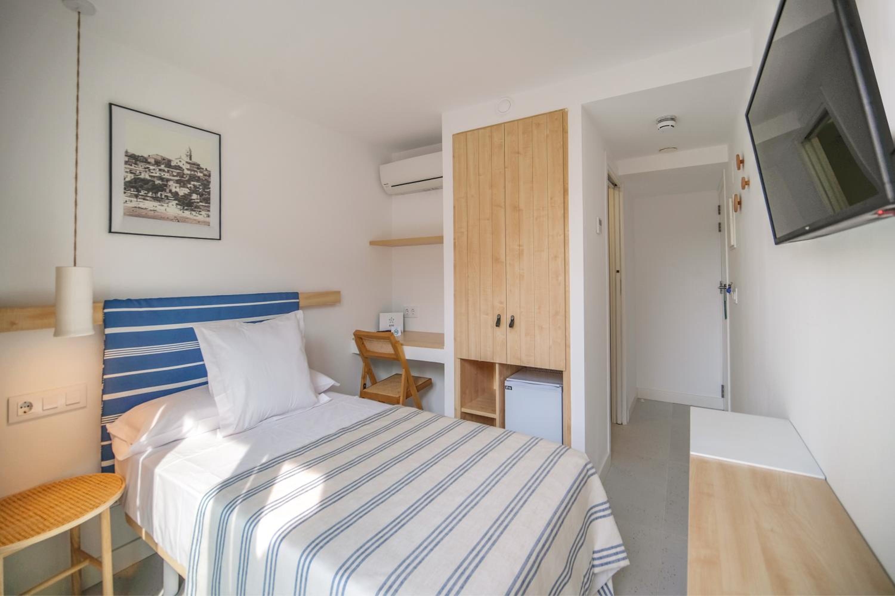 Habitación Sencilla con Balcón