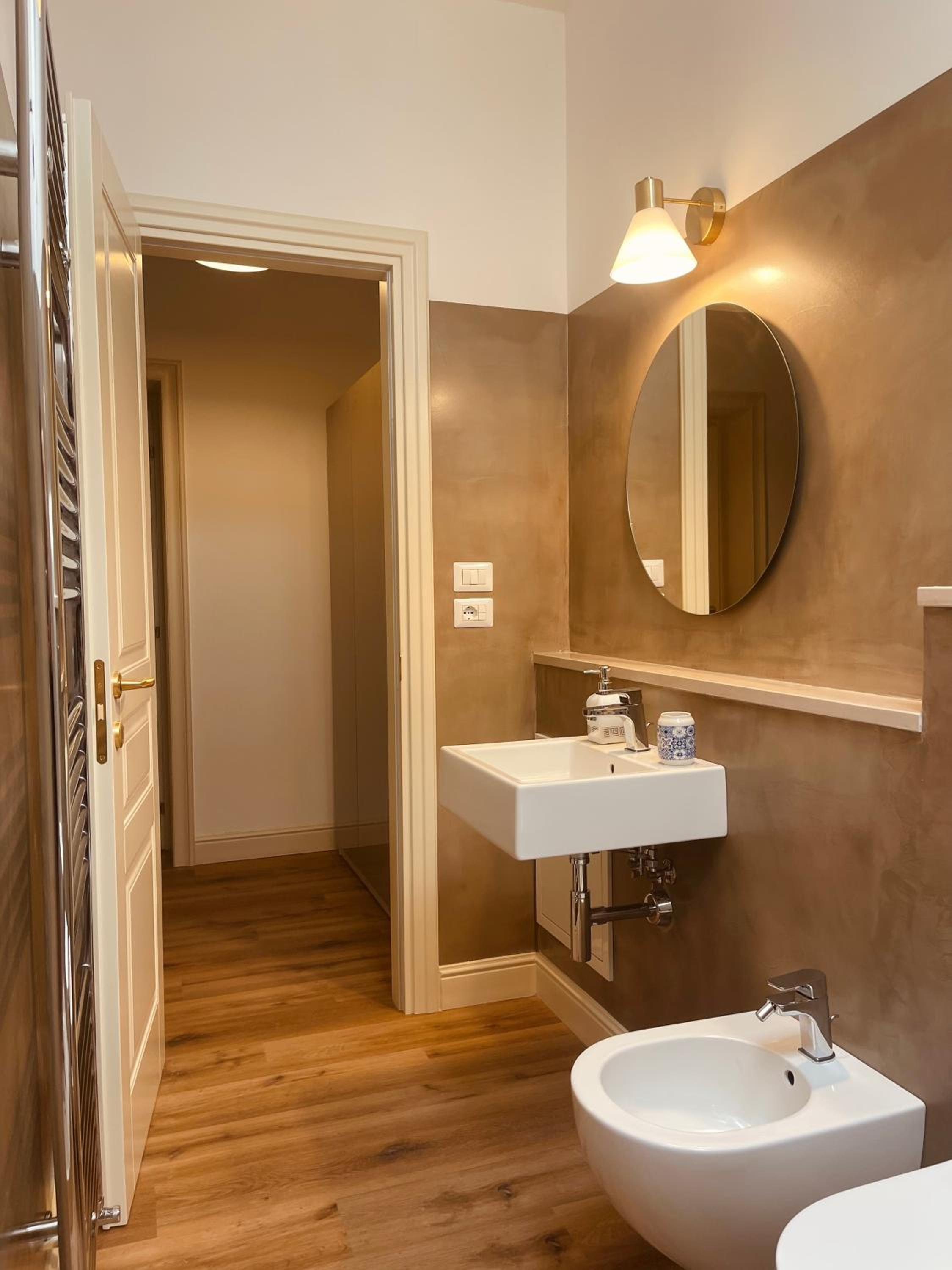 Executive Suite photo 2