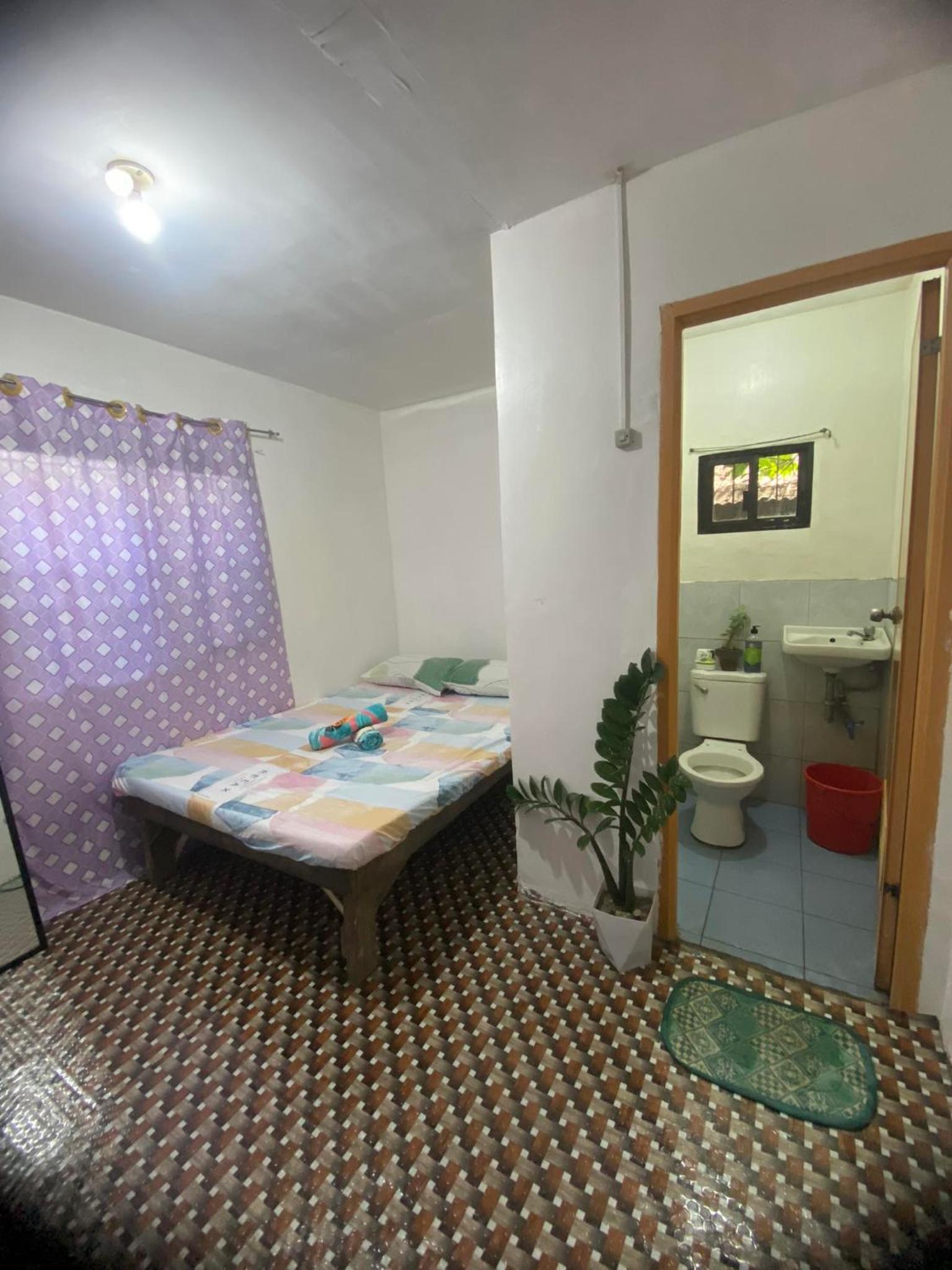 Budget Double Room photo 1