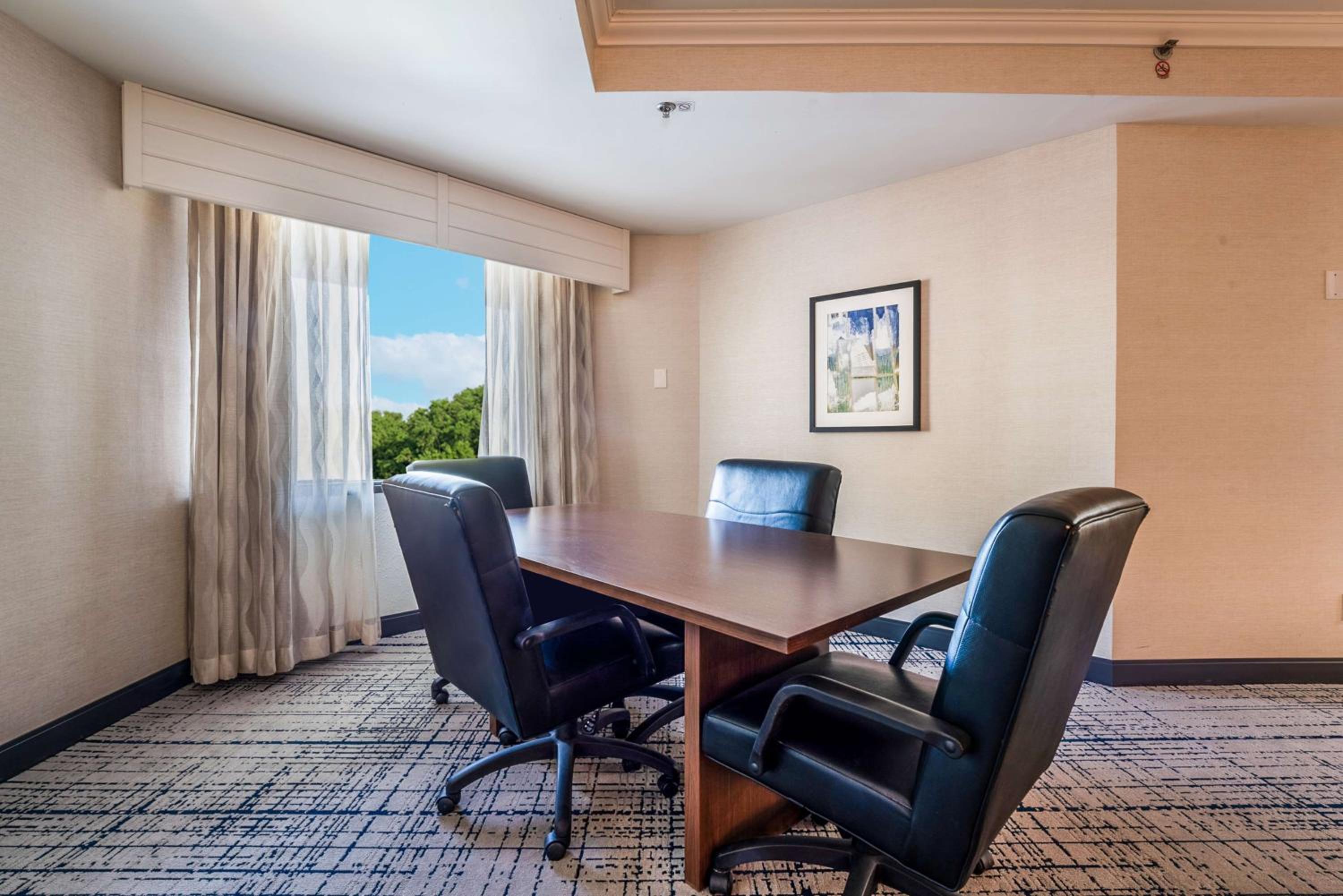 King Room with Sofa Bed and Conference Table - Photo 6