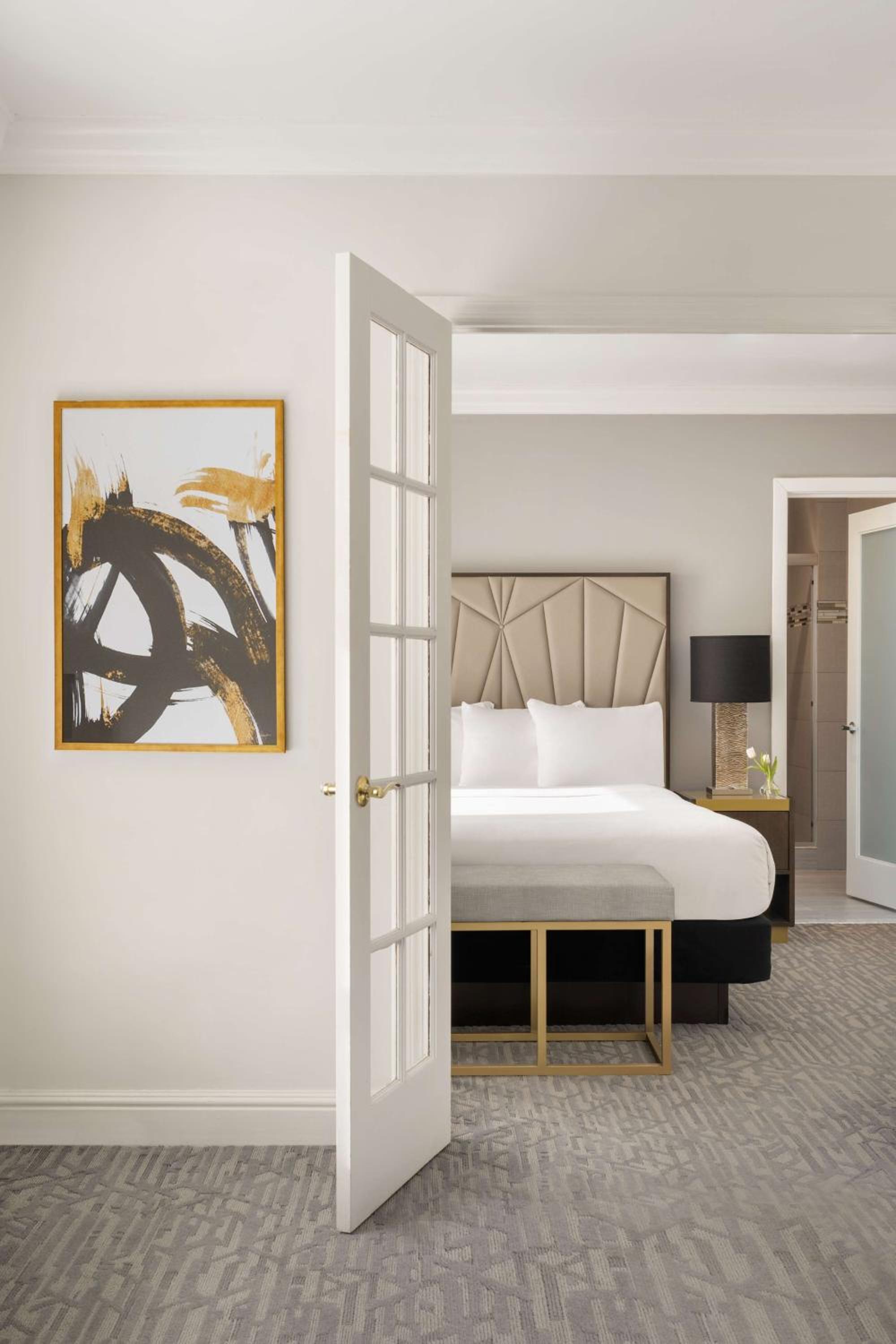 Queen Suite