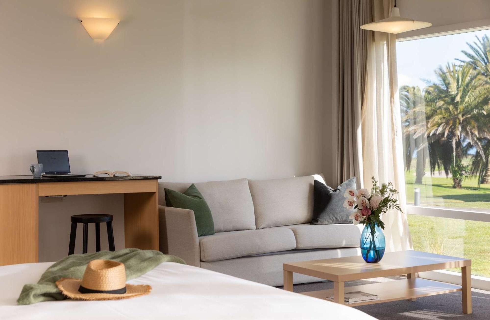Couples Getaway Package (Superior King Villa)