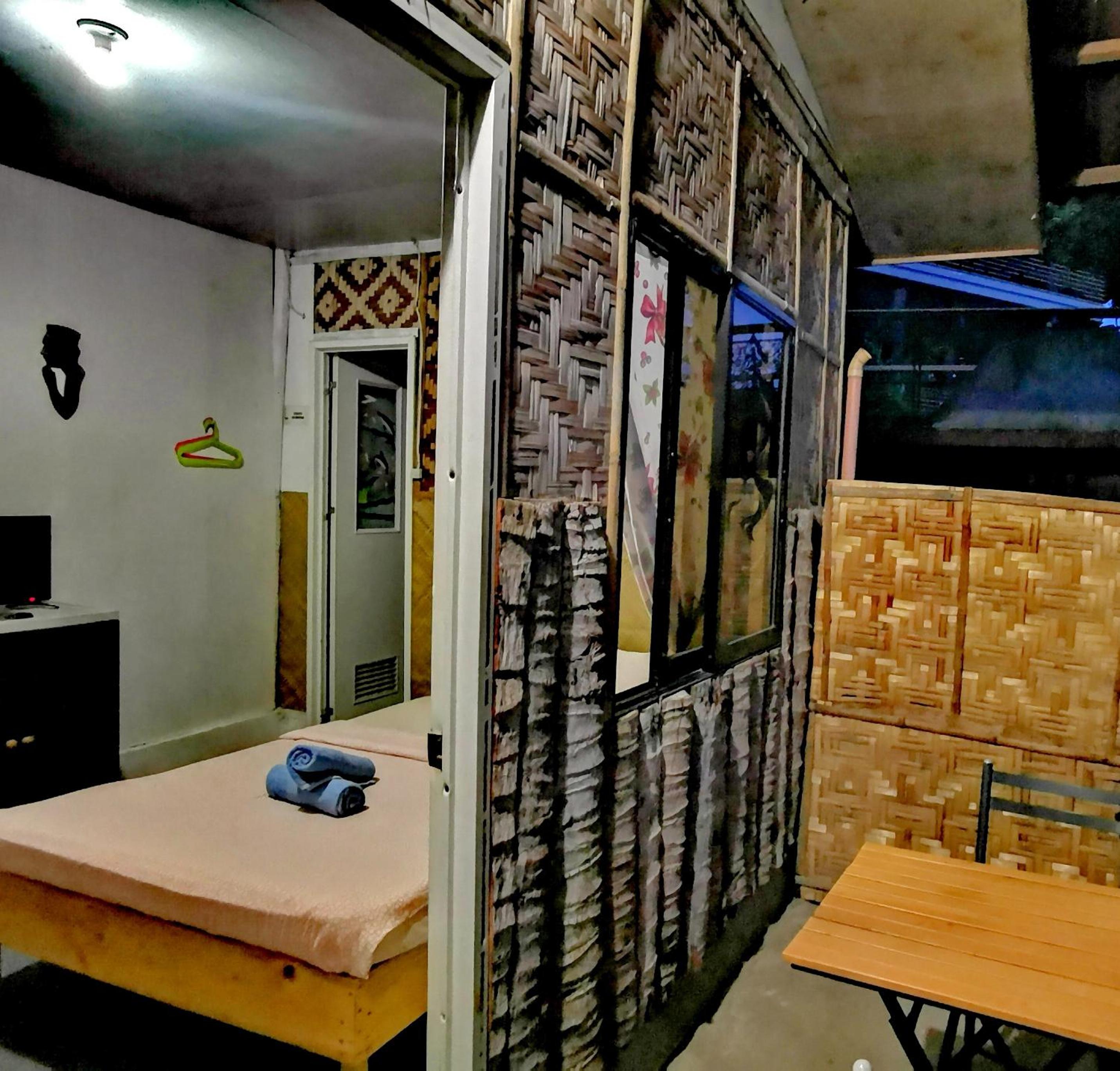Deluxe Double Room with Balcony and Sea View - Photo 14