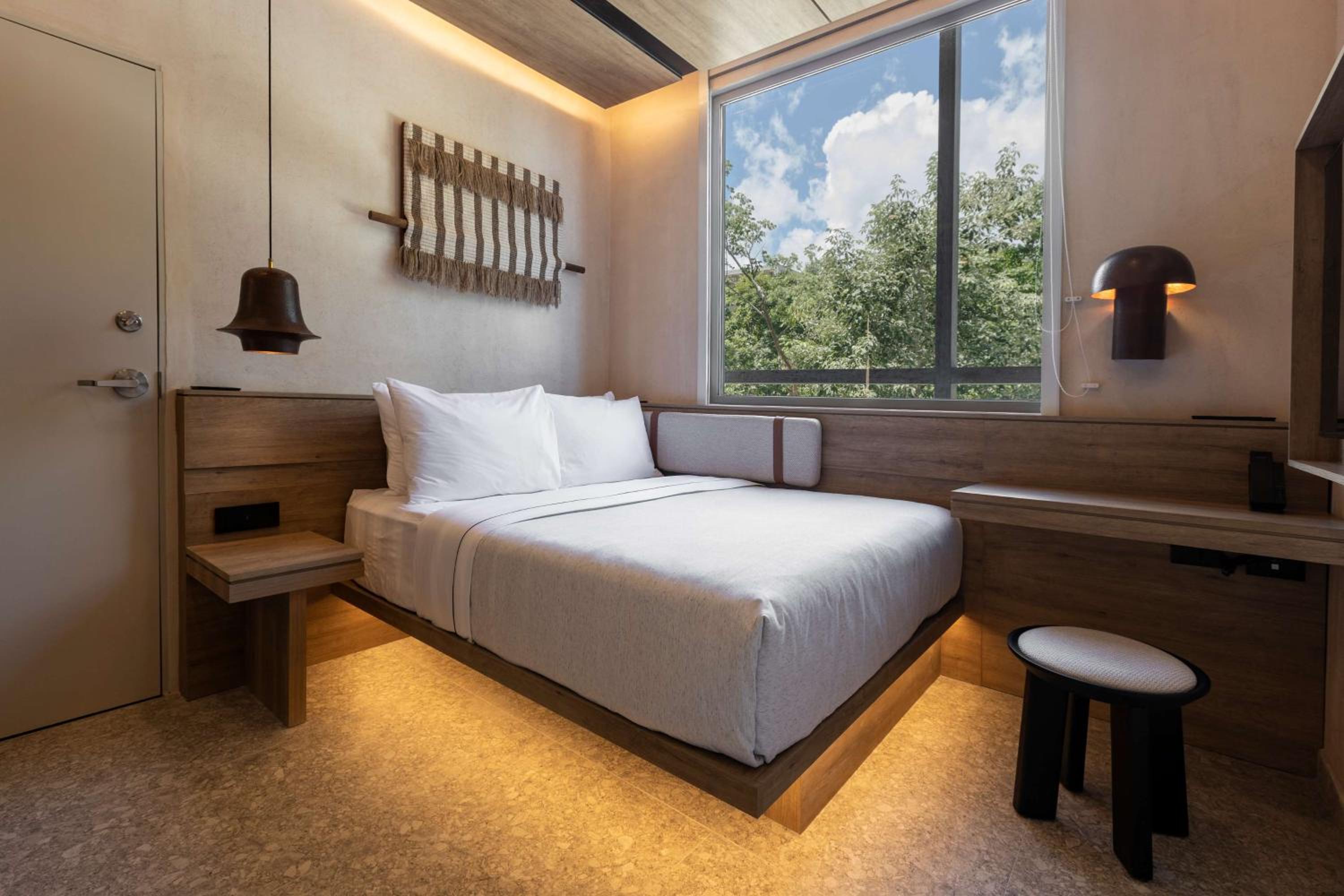 Family Suite - Photo 3