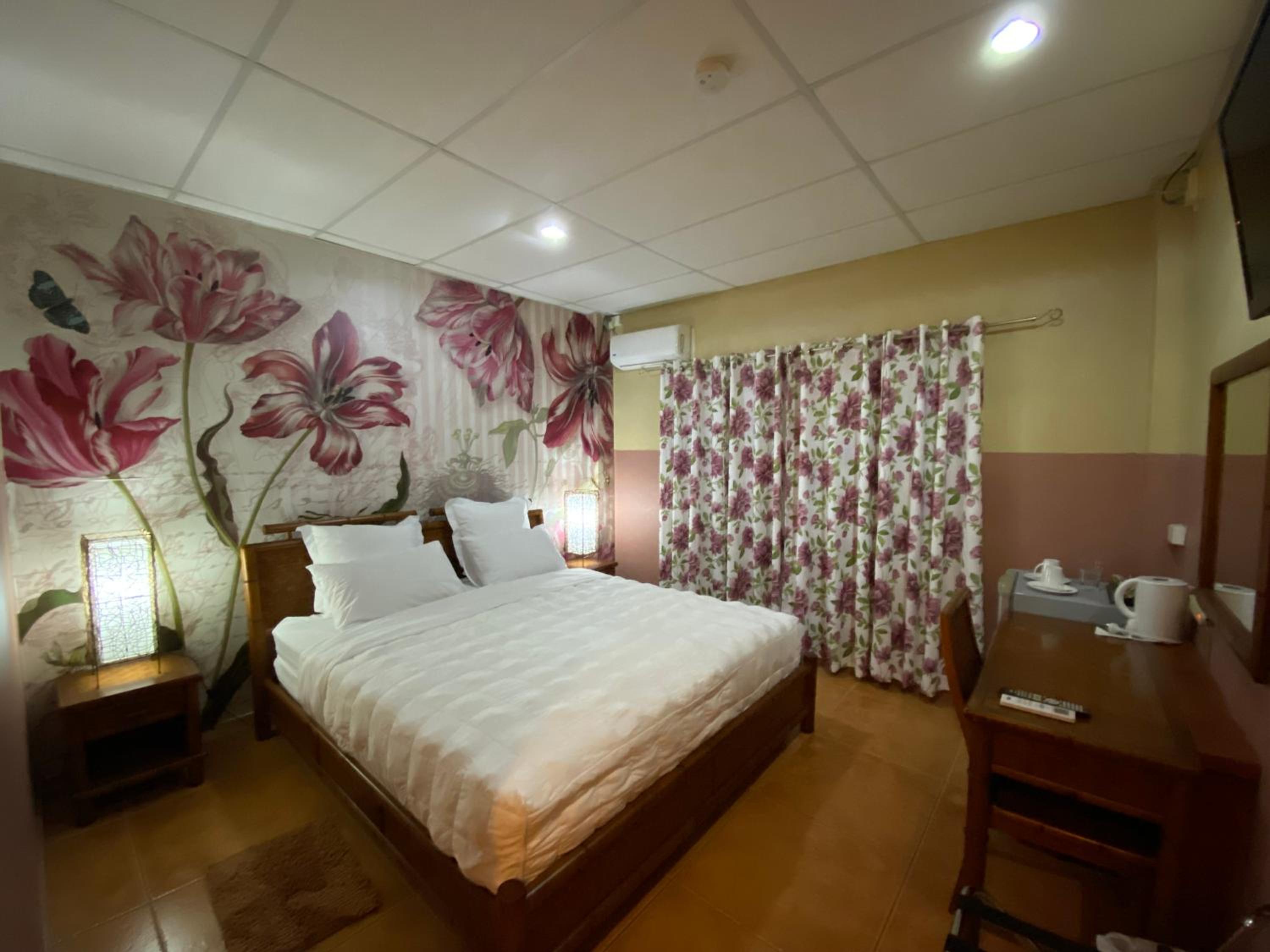 Standard Double Room photo 2