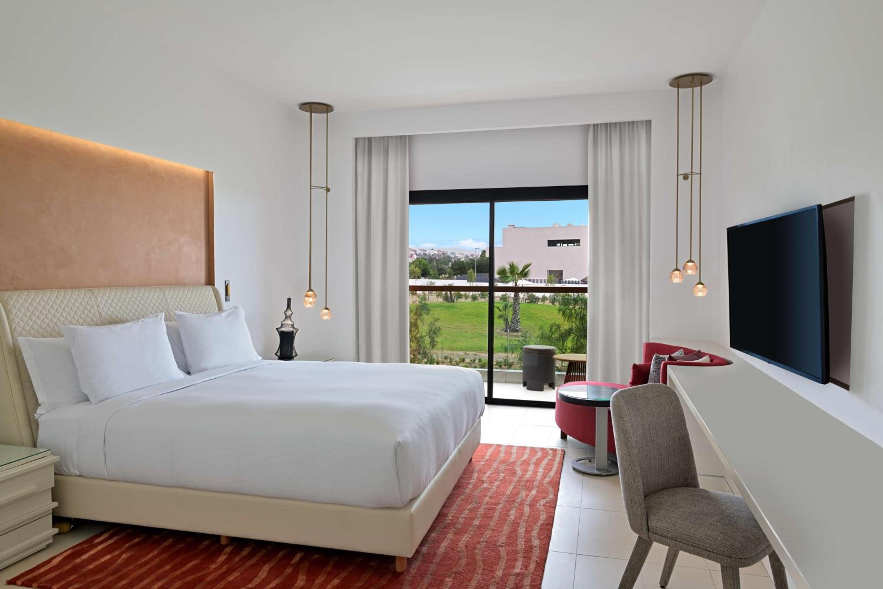 King Guest Room - Photo 3