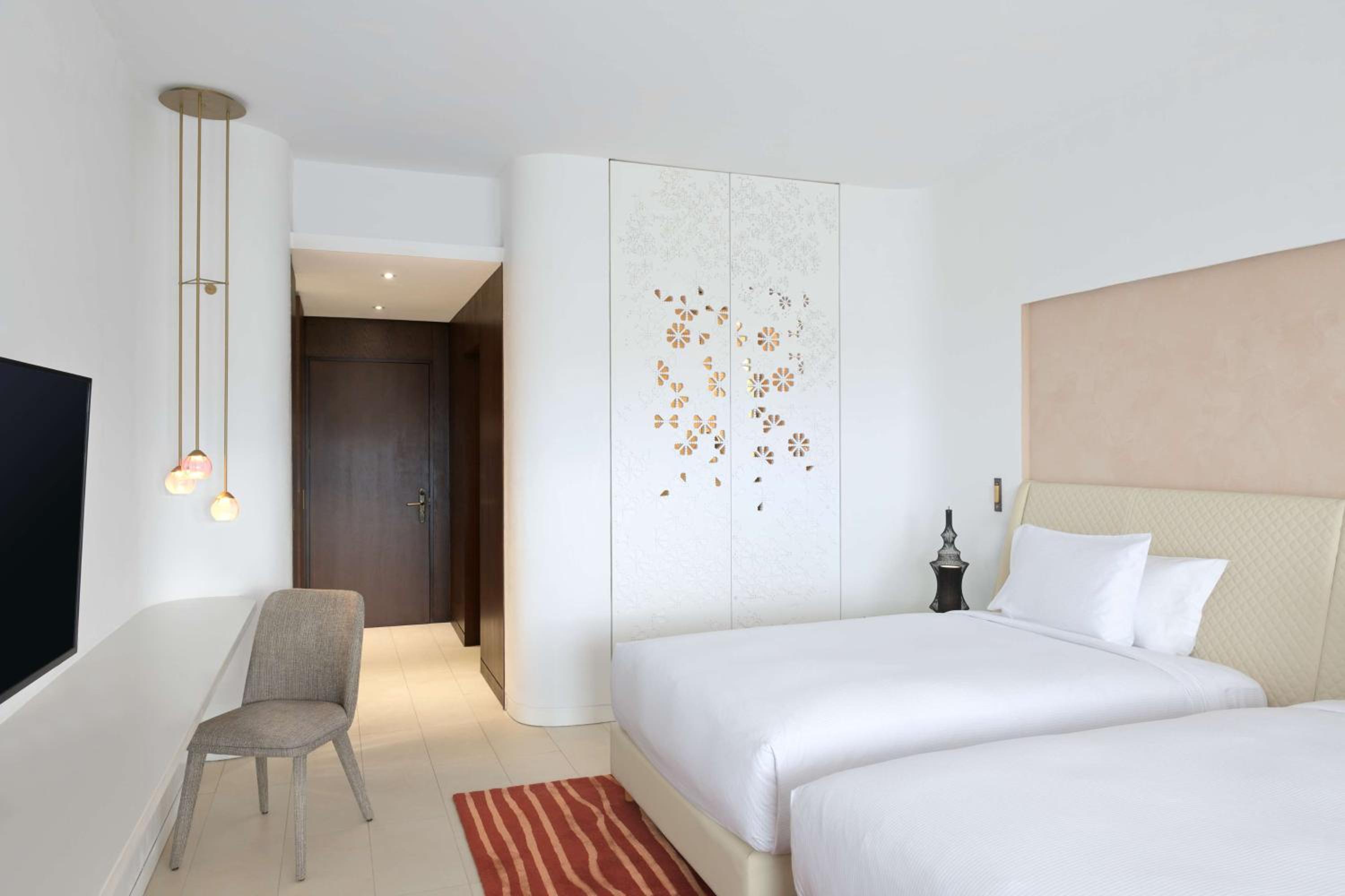 Double Room with Two Double Beds - Photo 3