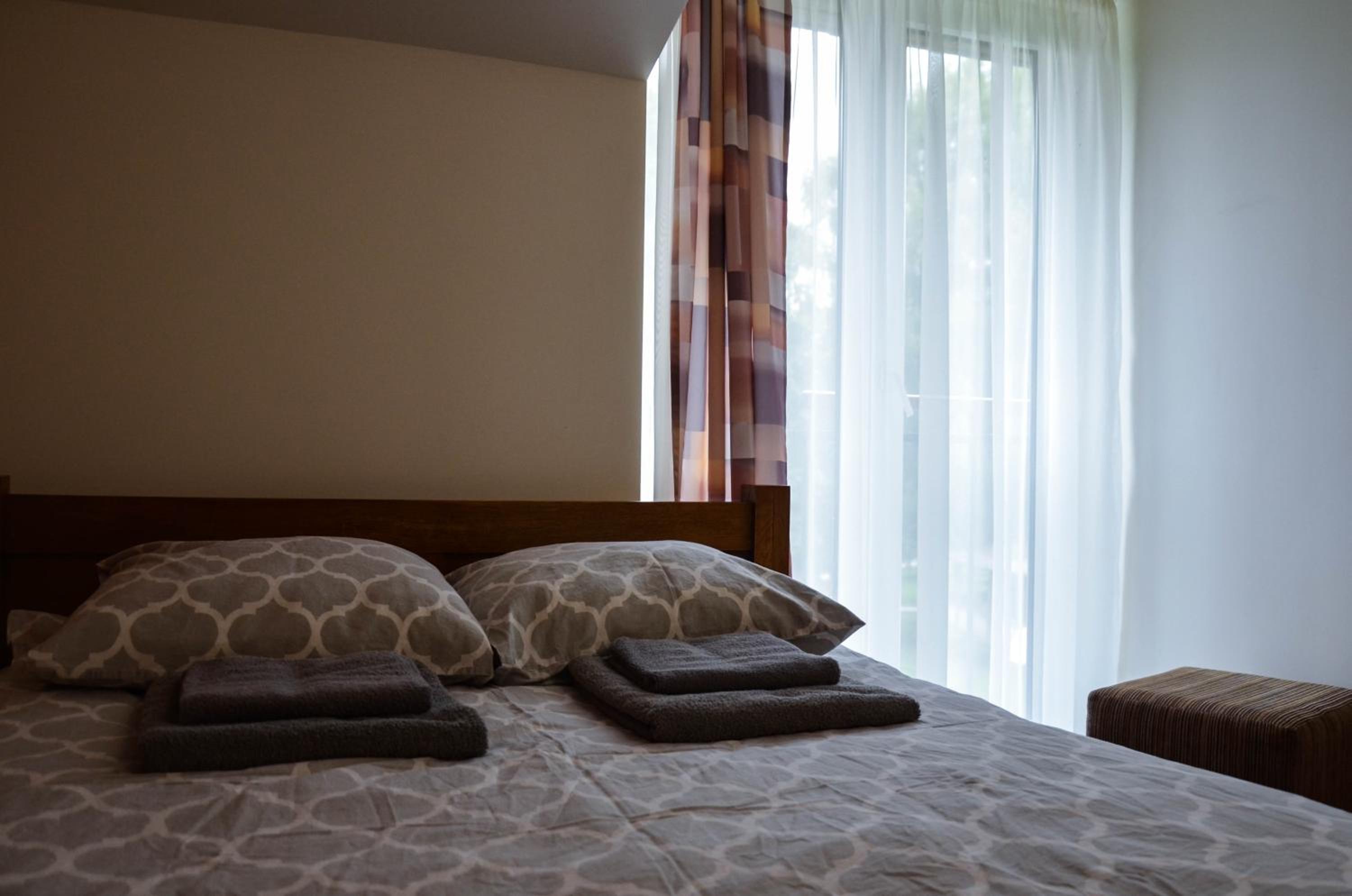 Basic Triple Room