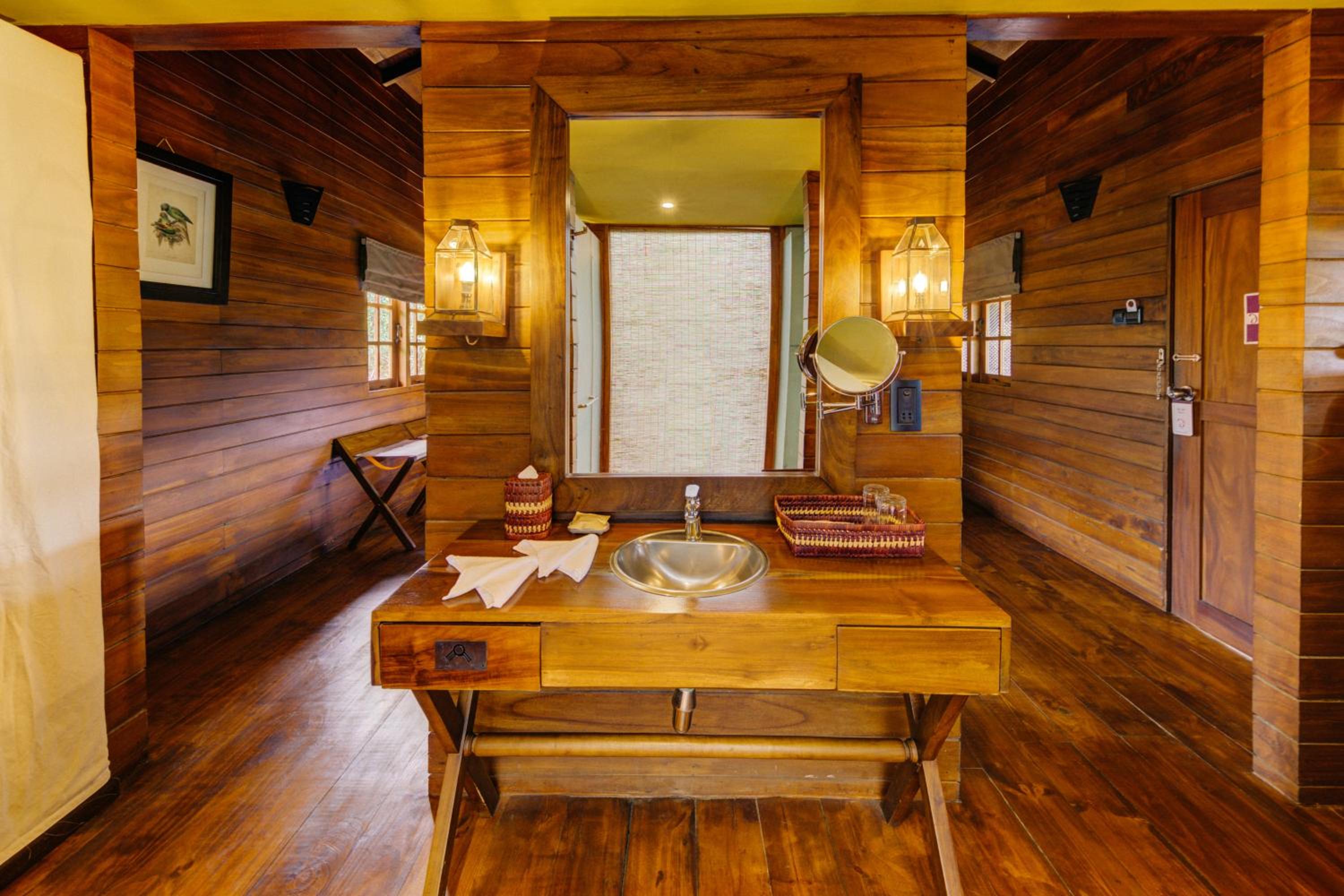 Beach Chalet King - 10% off Safari | Complimentary cocktail each if reserved during Stargazing experience - Photo 4