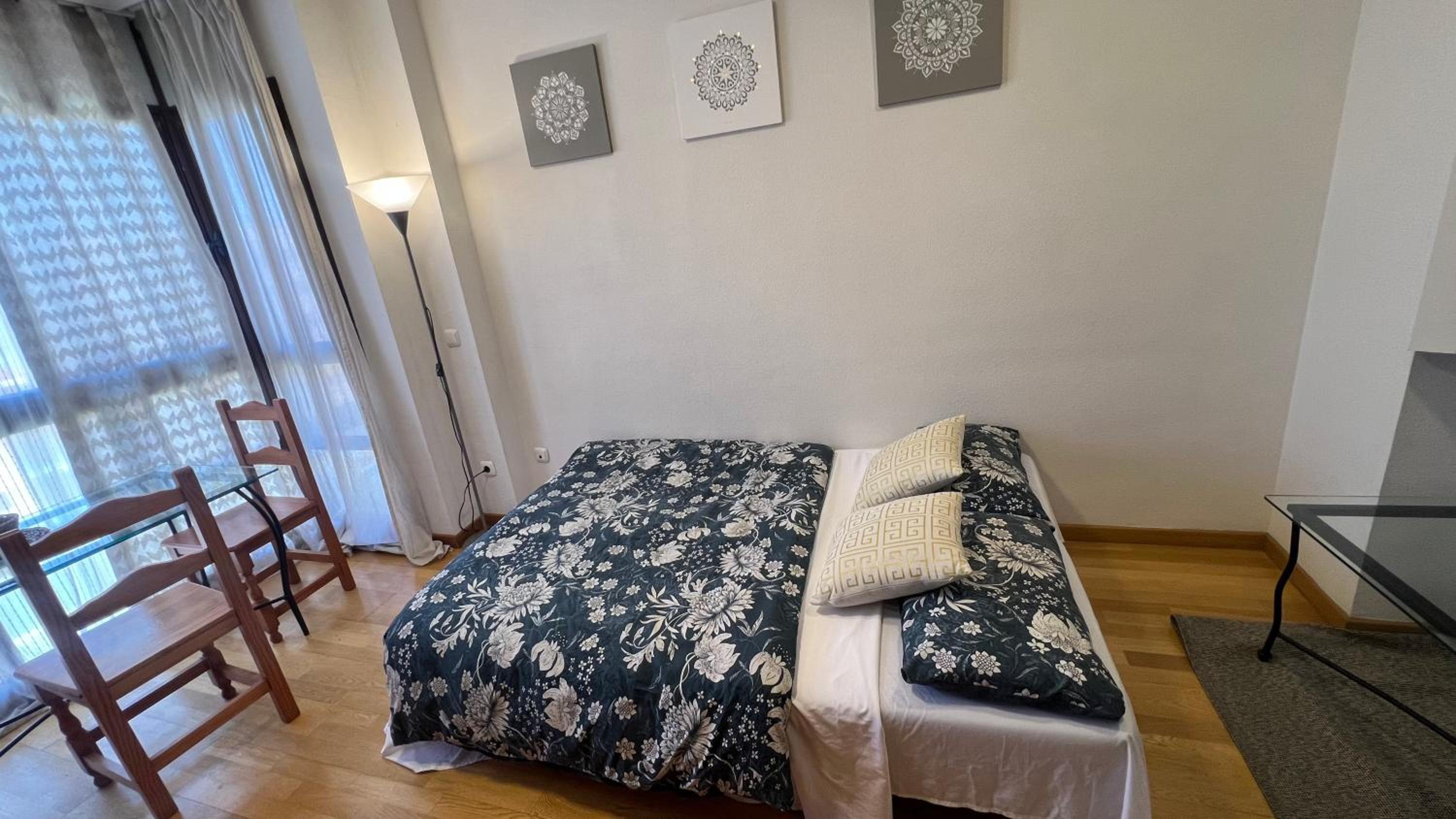 One-Bedroom Apartment - Photo 41