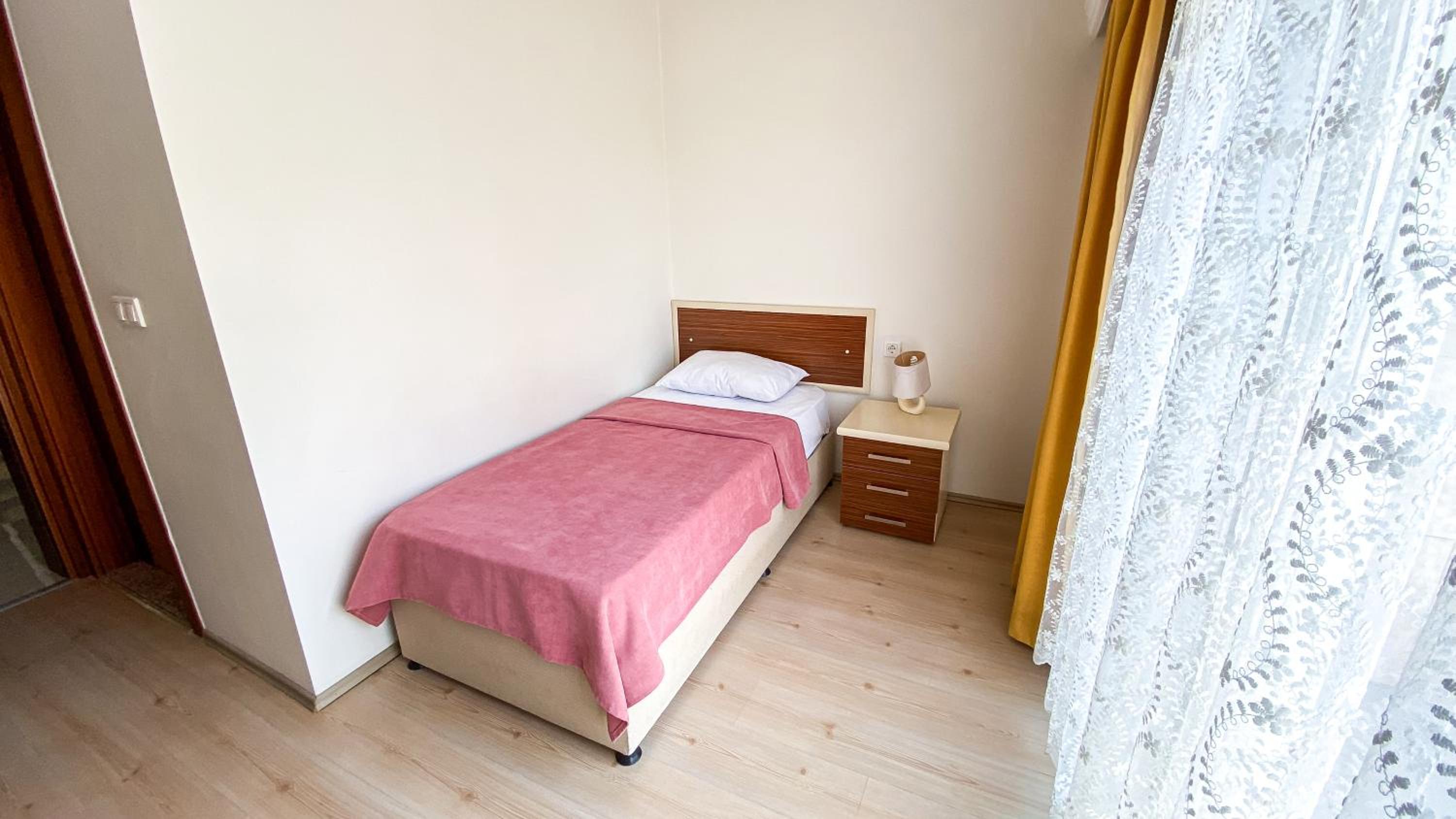 Budget Single Room photo 1