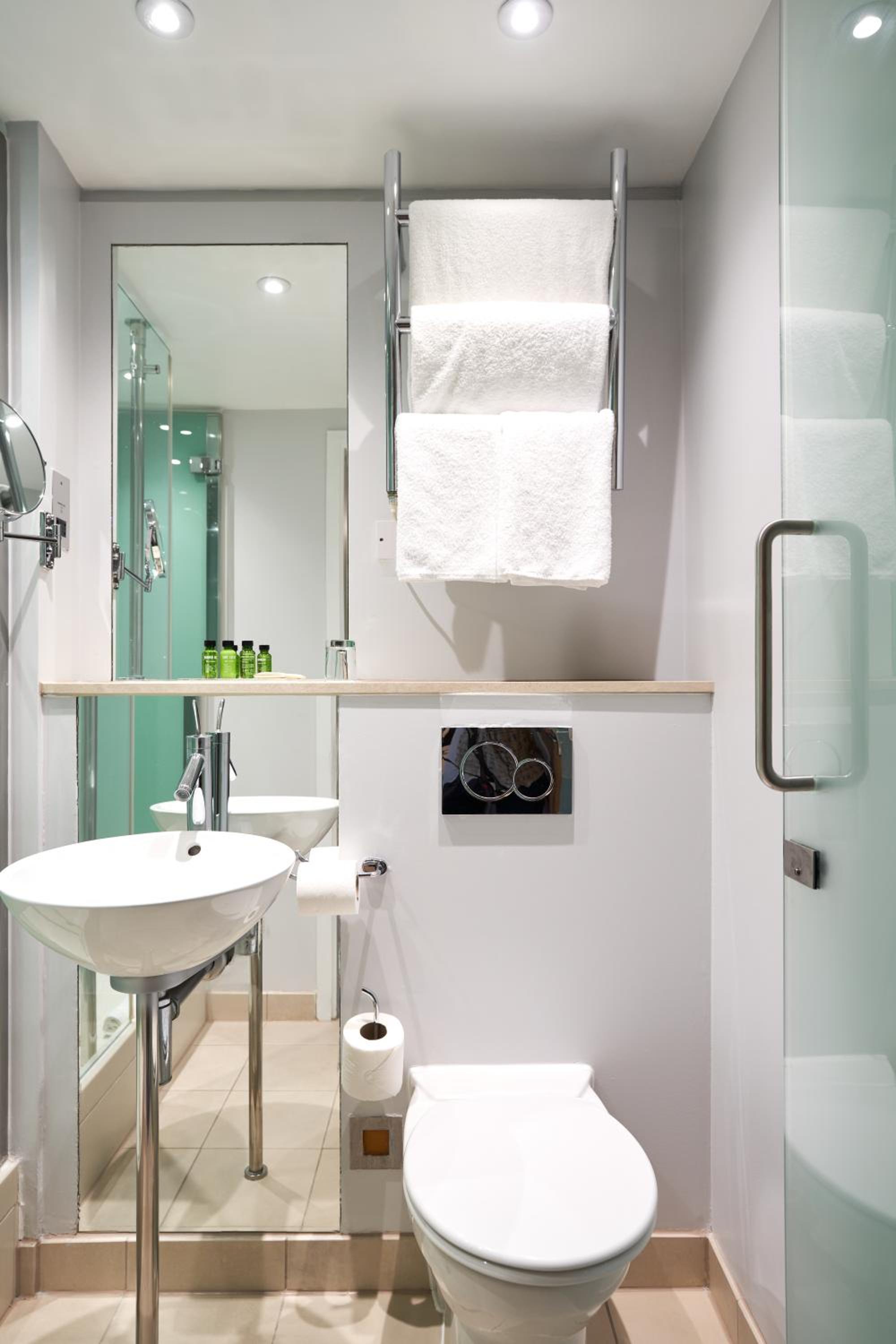 Standard Single Room photo 3