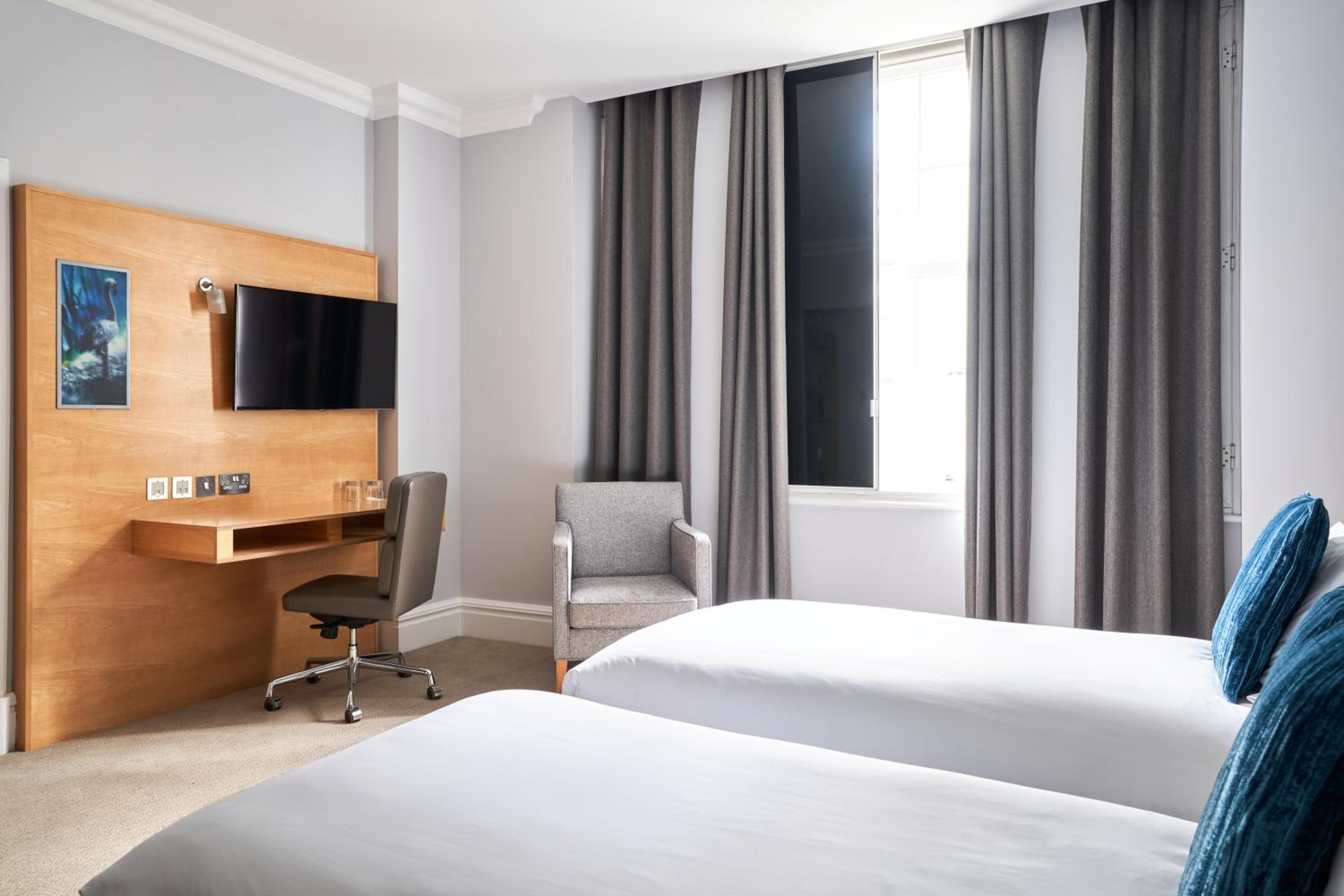 Standard Twin Room photo 3