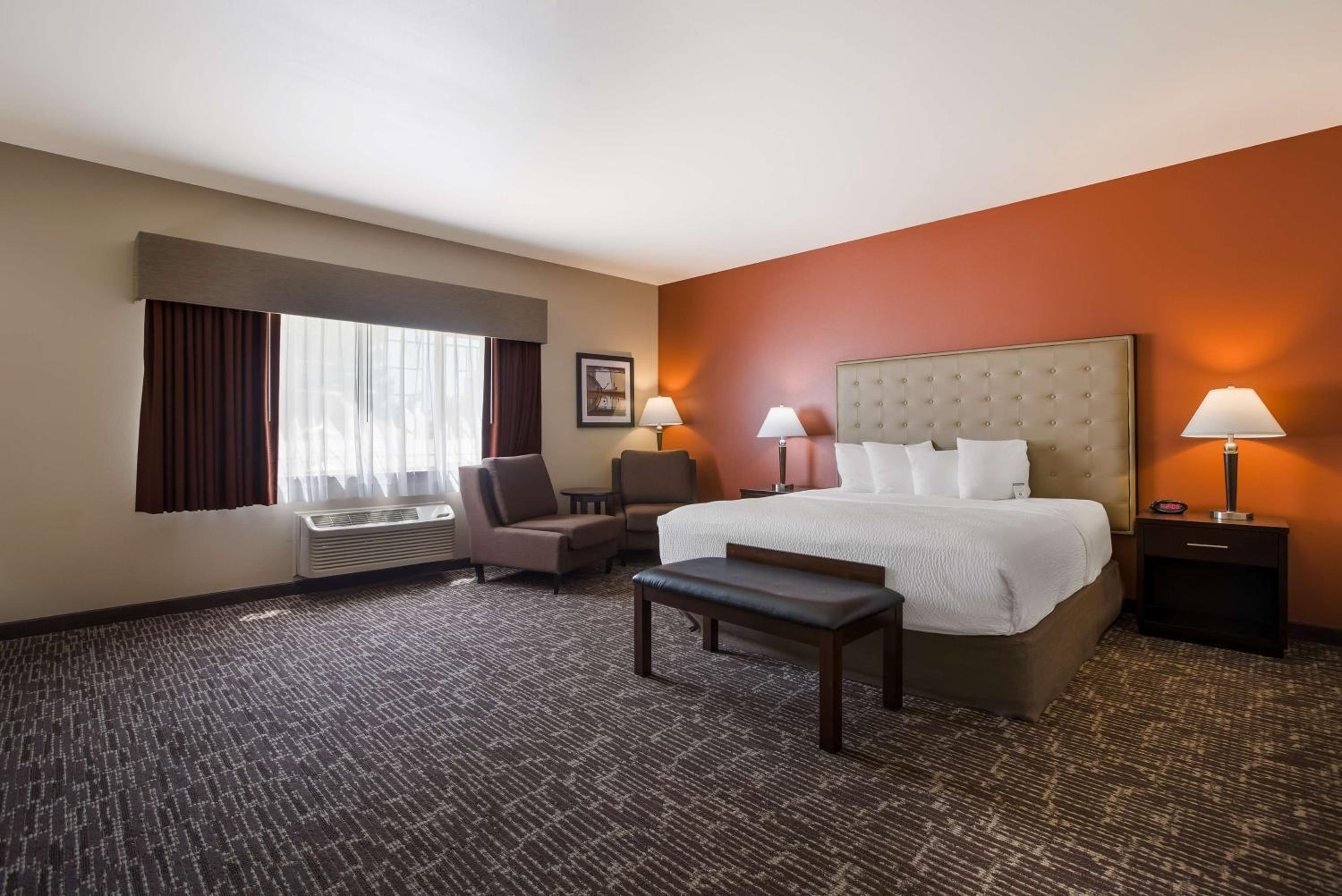 King Room With Sofa Bed - Non-Smoking