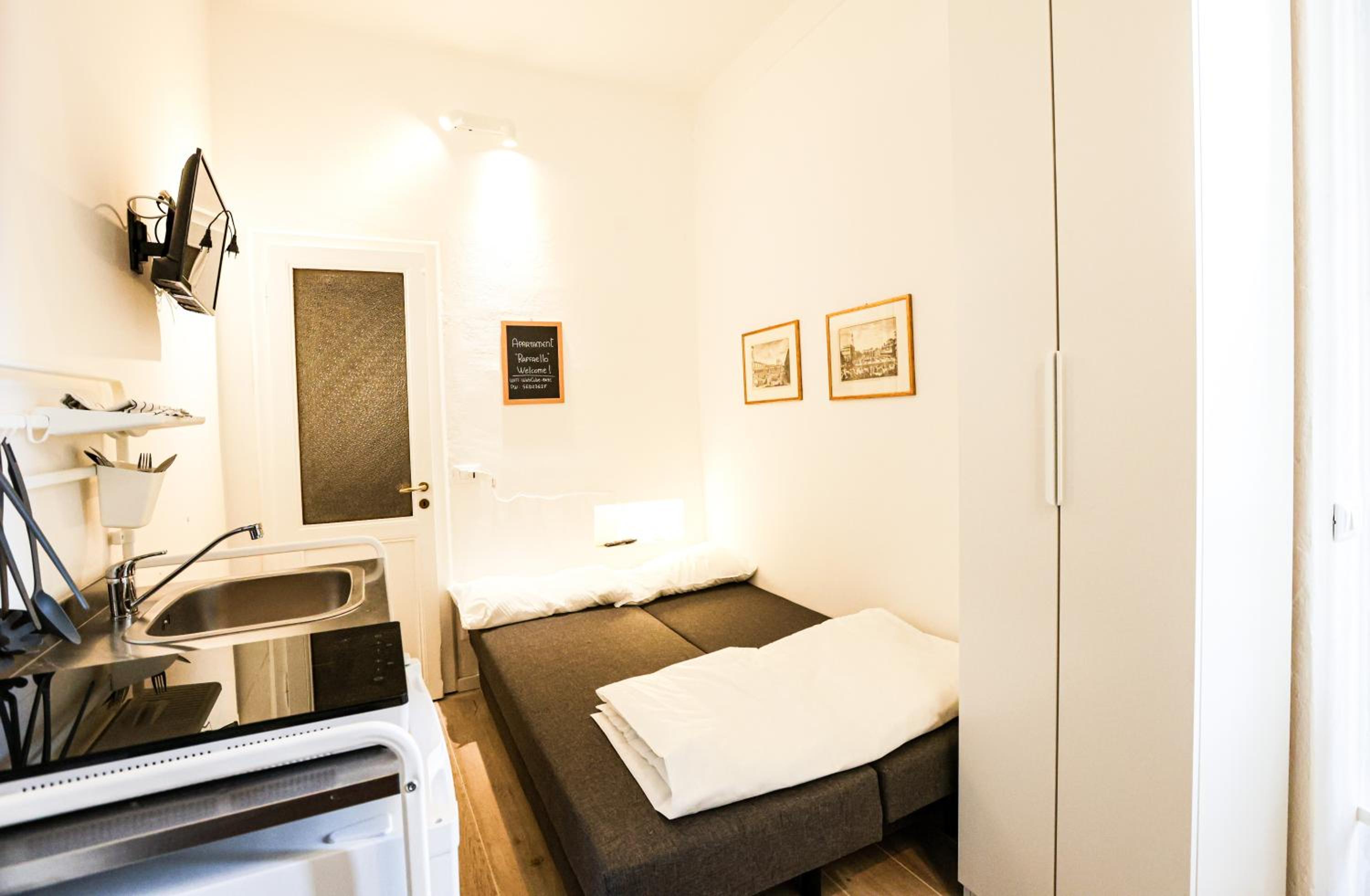 Studio with Sofa Bed