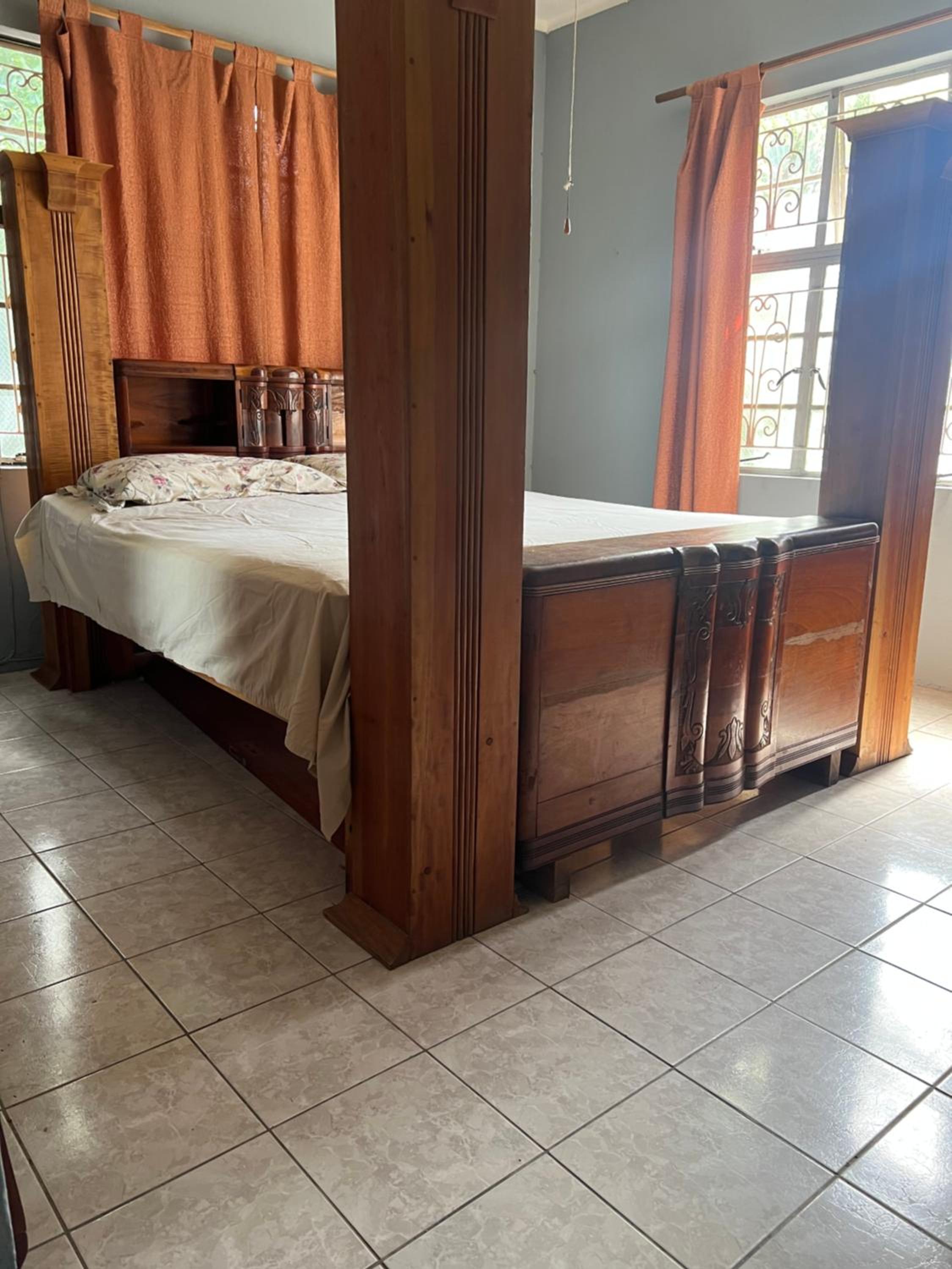 One-Bedroom House photo 3