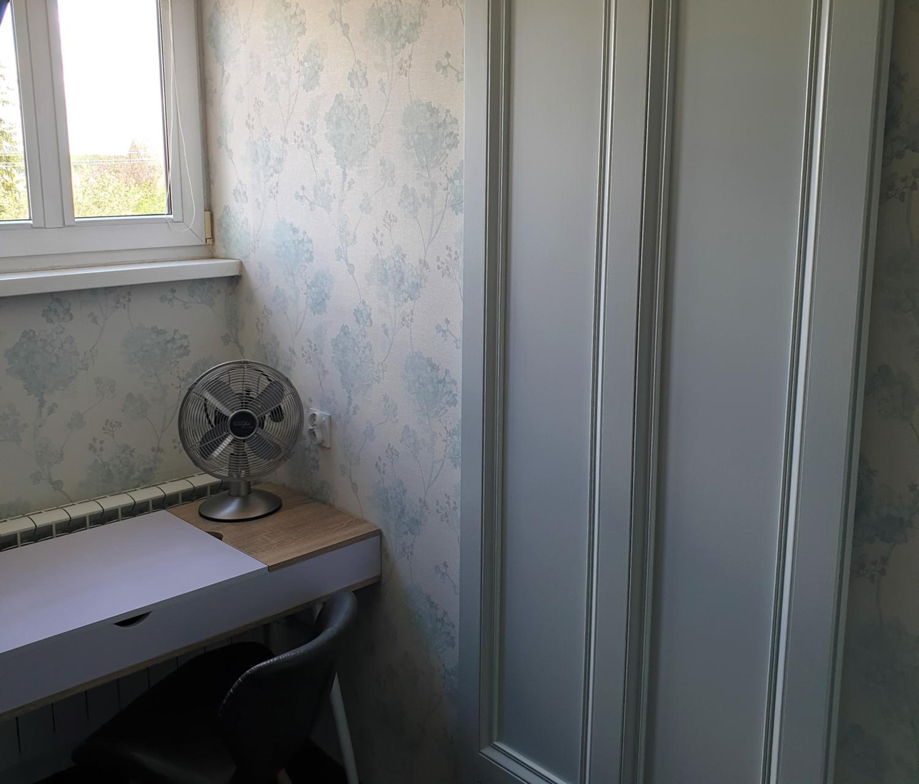 Small Single Room photo 3