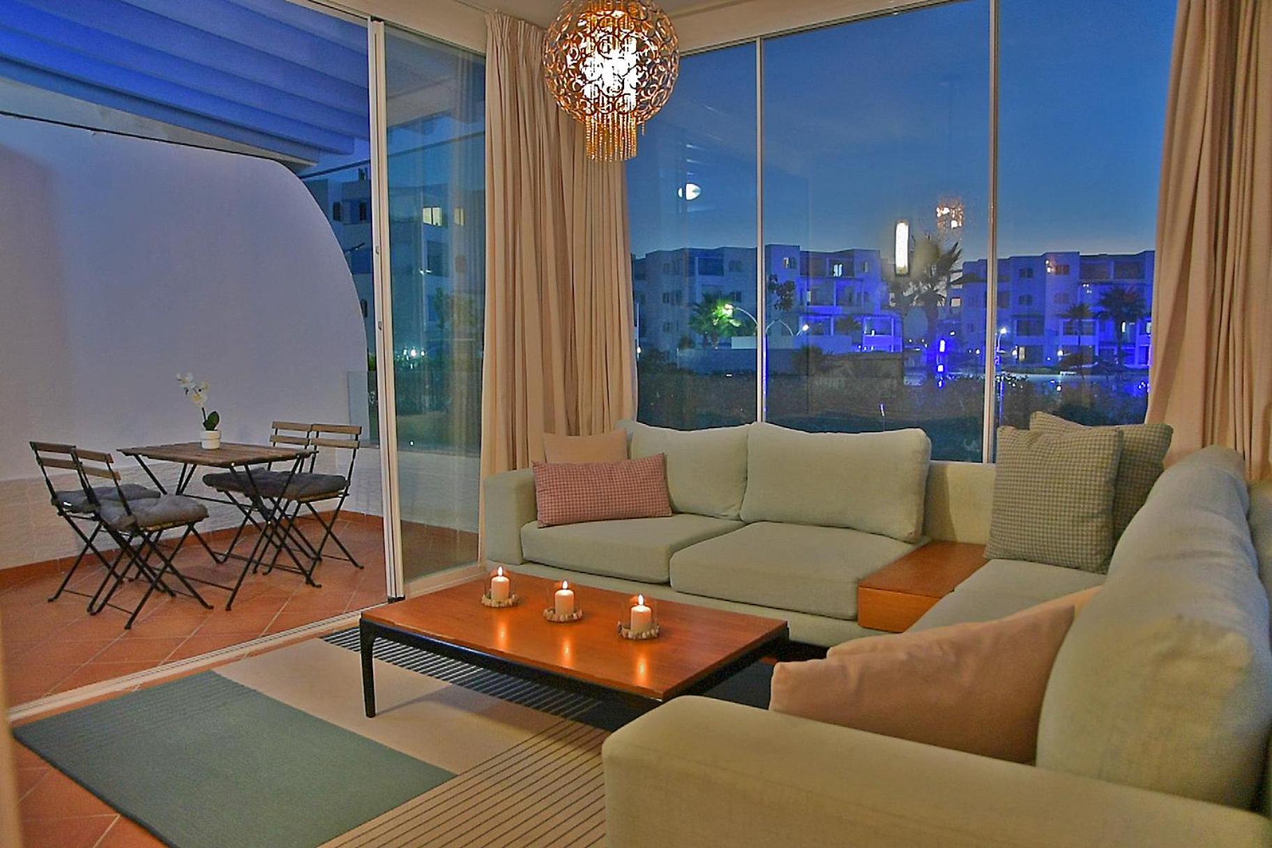Apartment with Pool View  - Photo 20