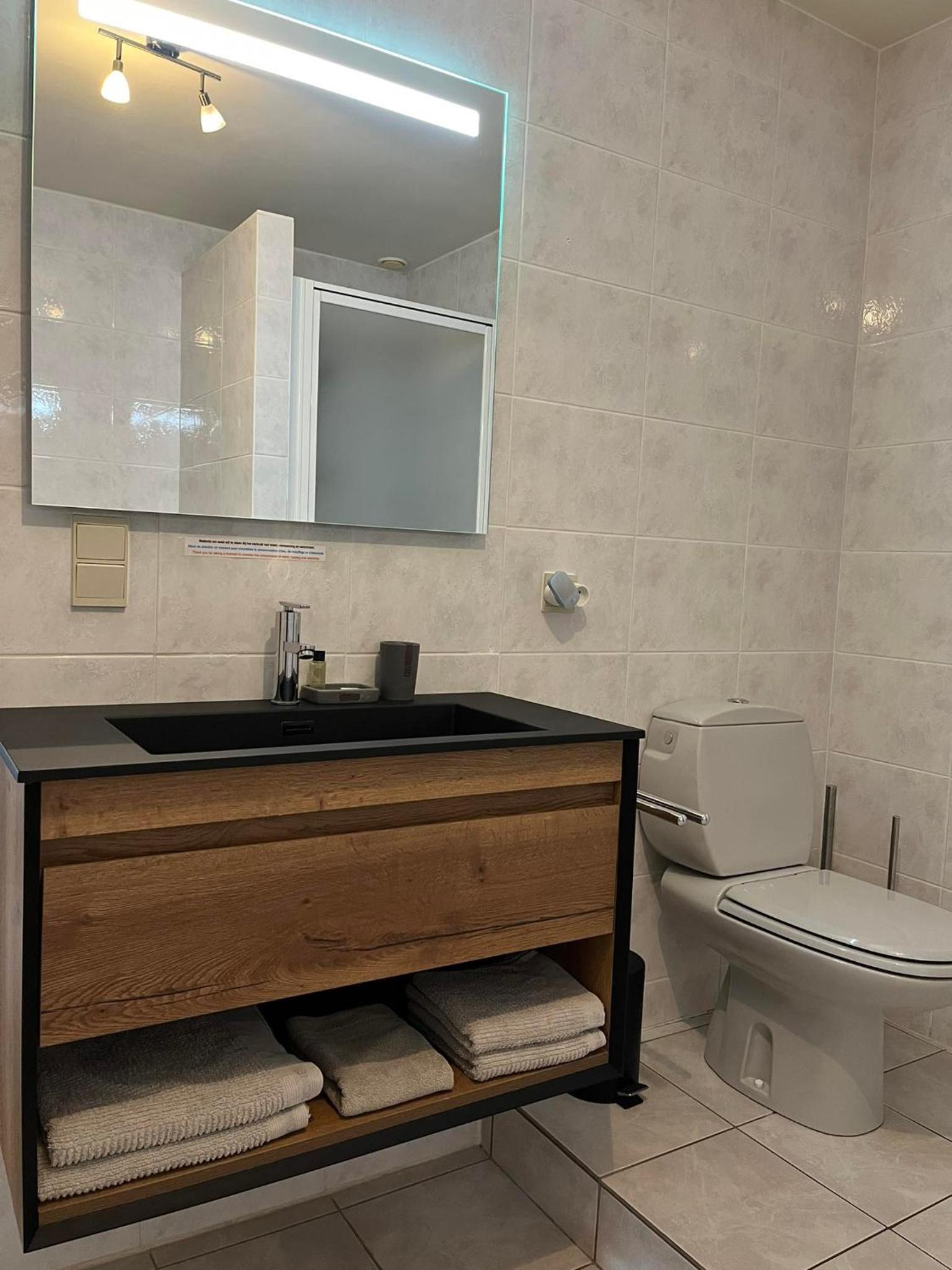 Deluxe Double Room with Bath