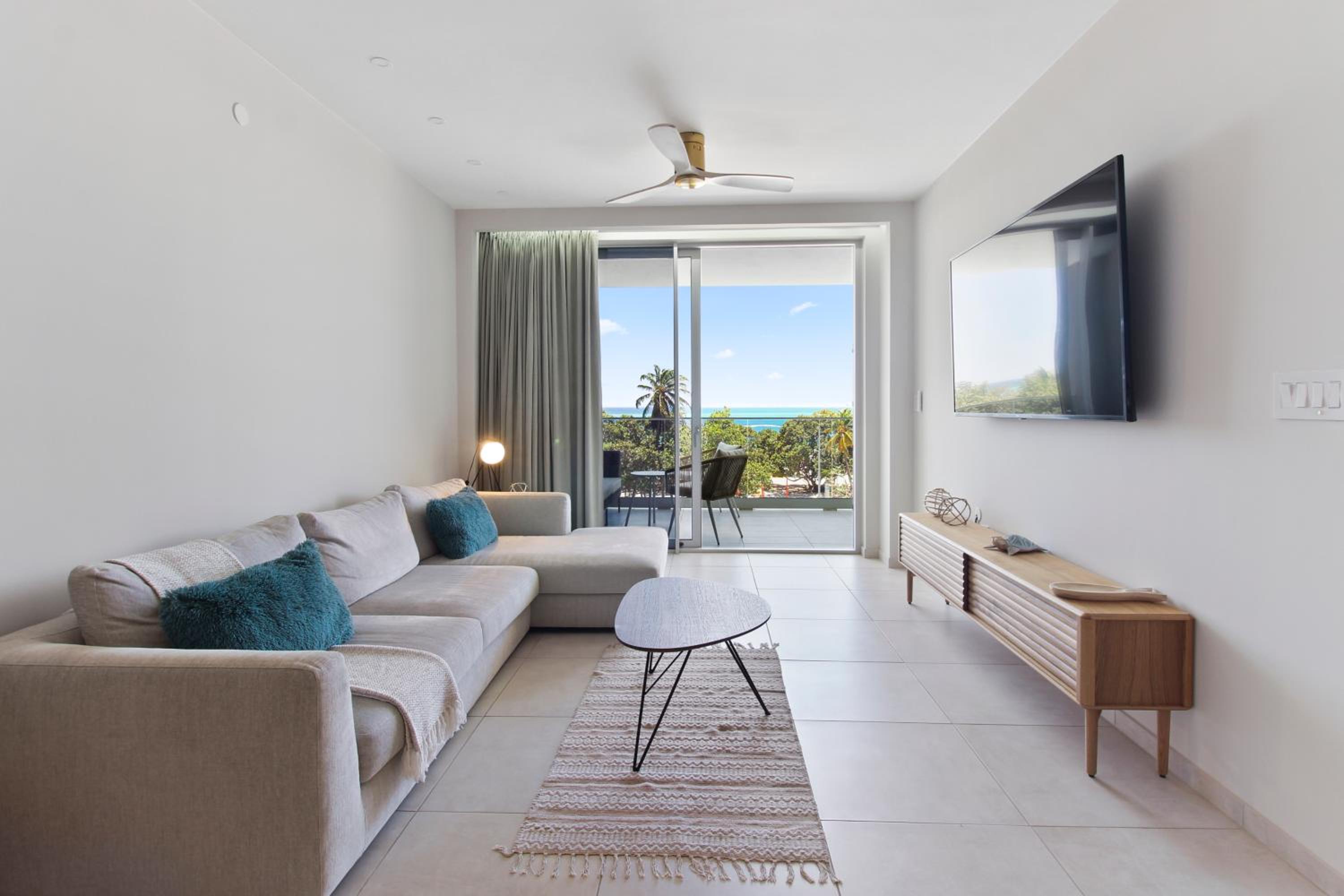 Apartment with Sea View