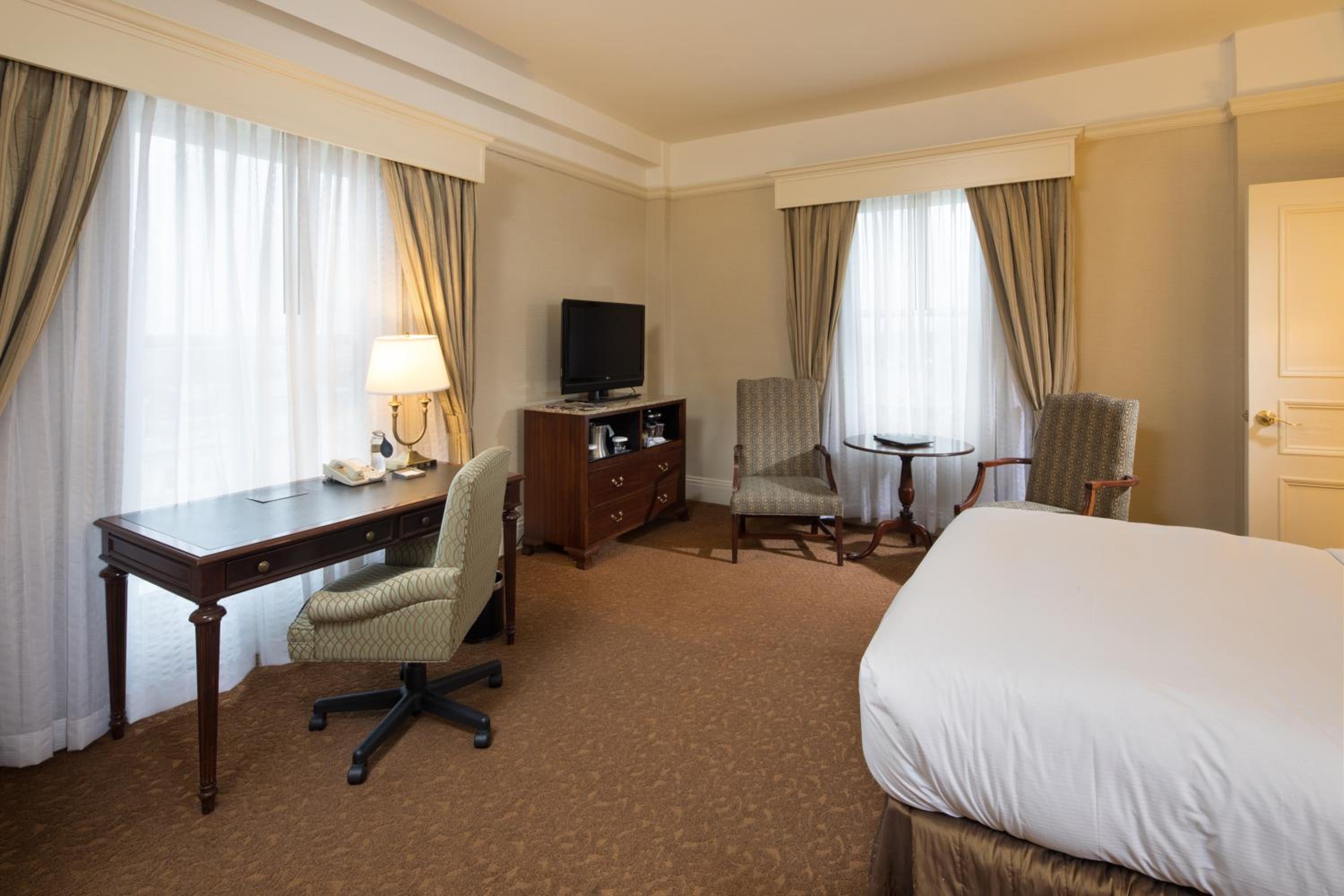 Queen Room - Photo 1