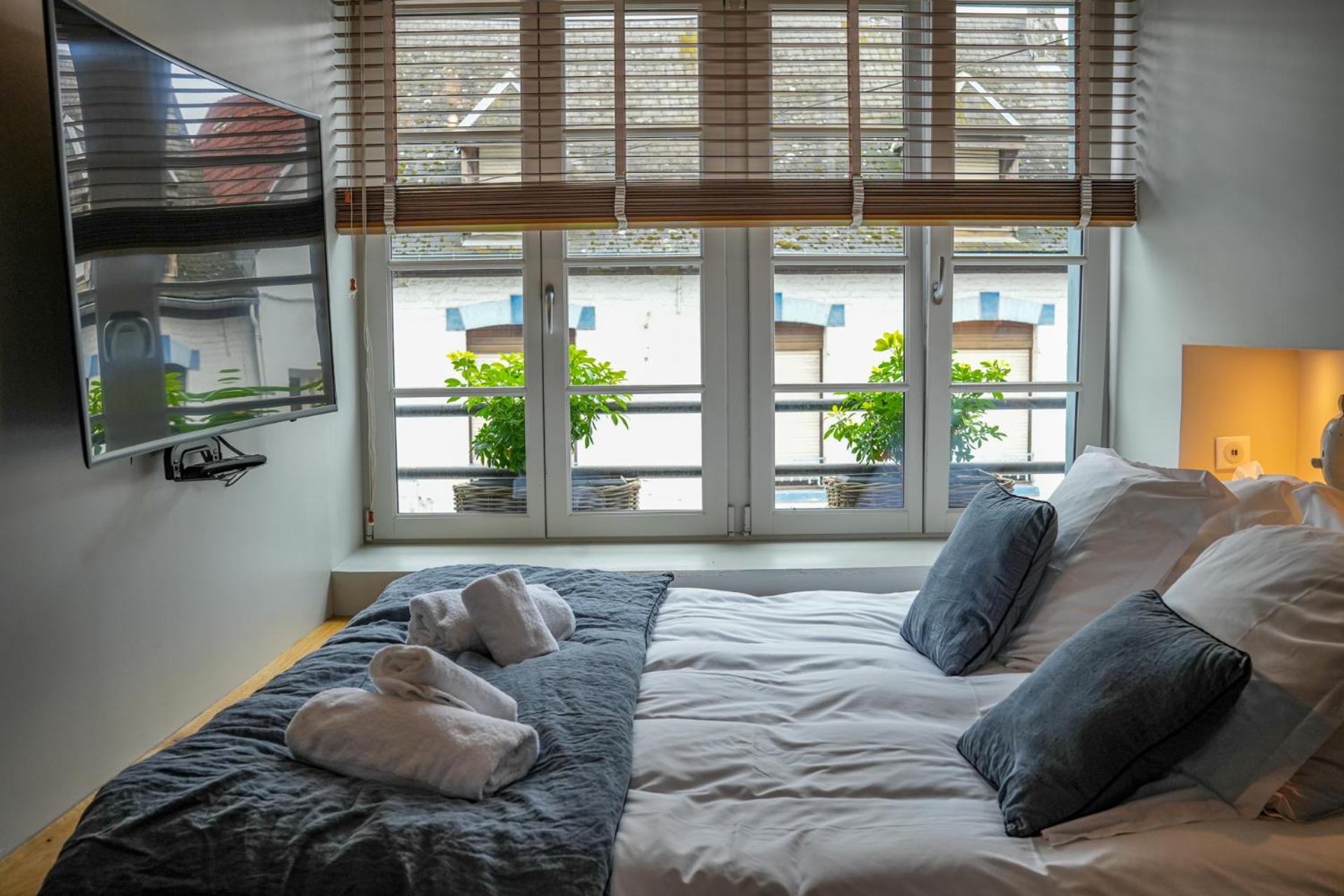 Double Room - Photo 2