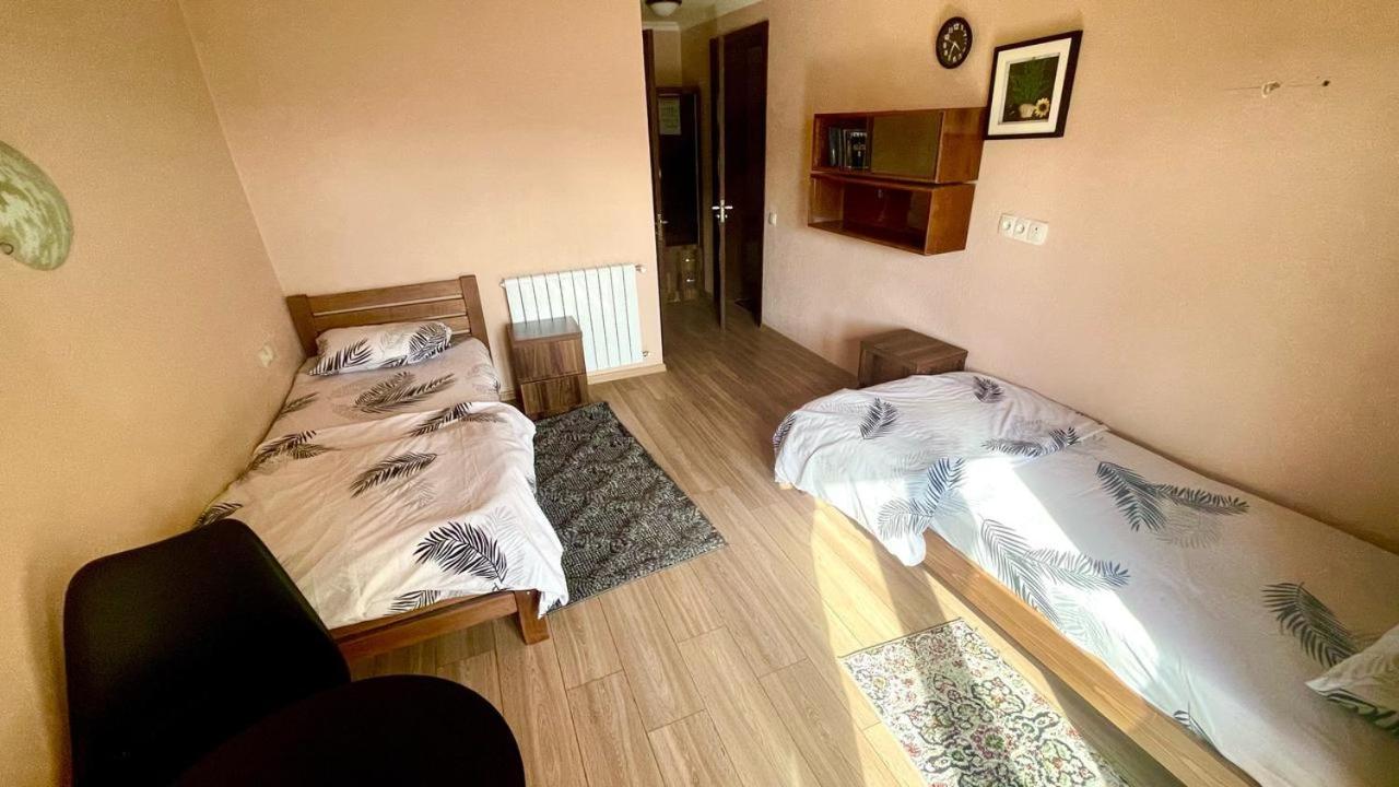 Standard Twin Room With Garden View photo 3