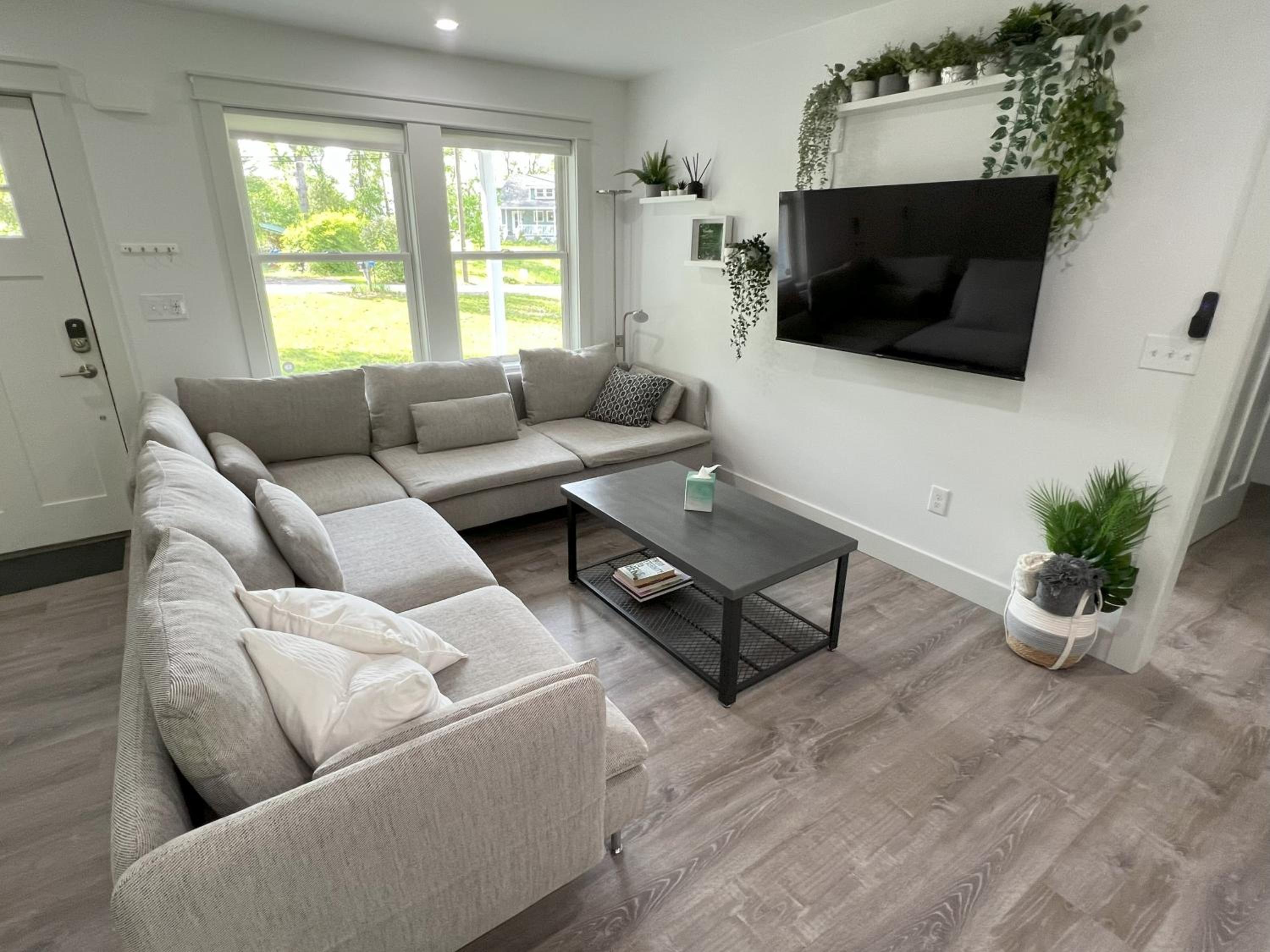 Three-Bedroom House photo 1