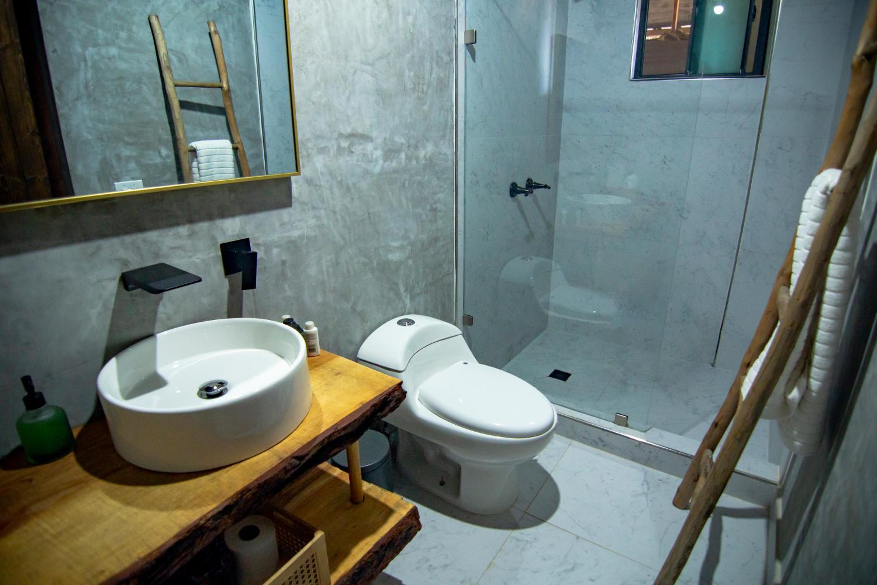 Double Room - Photo 10