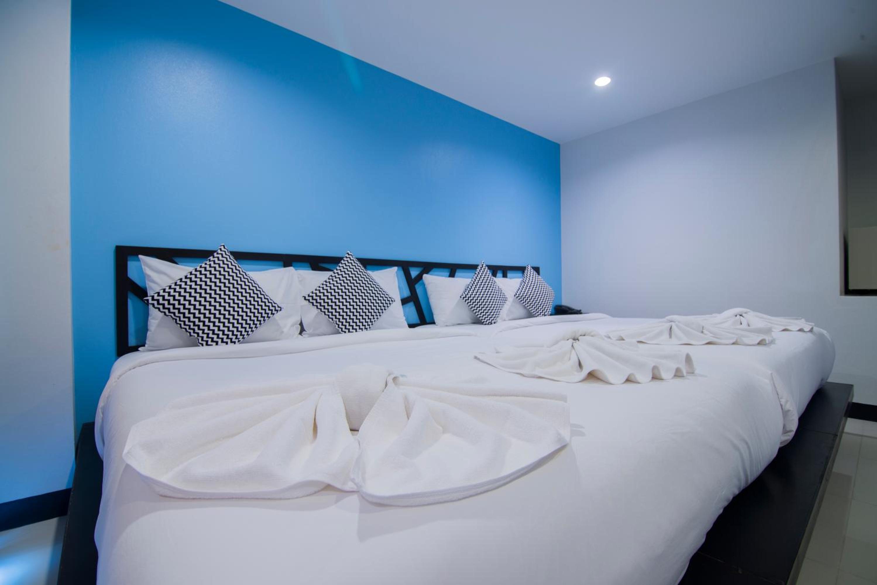Family Double Room - Mountain View photo 1