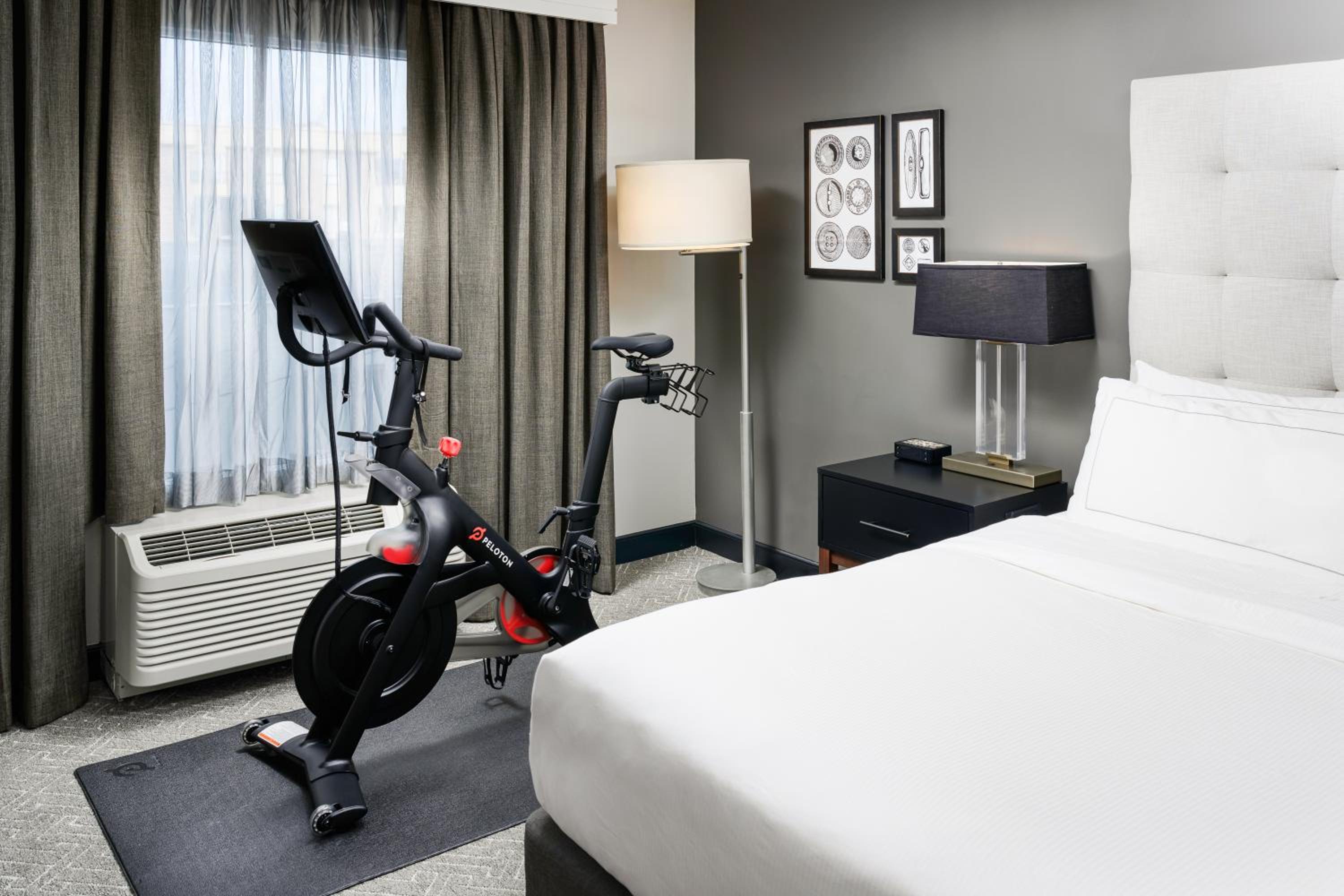 Wellness King Room with Peloton - Photo 2