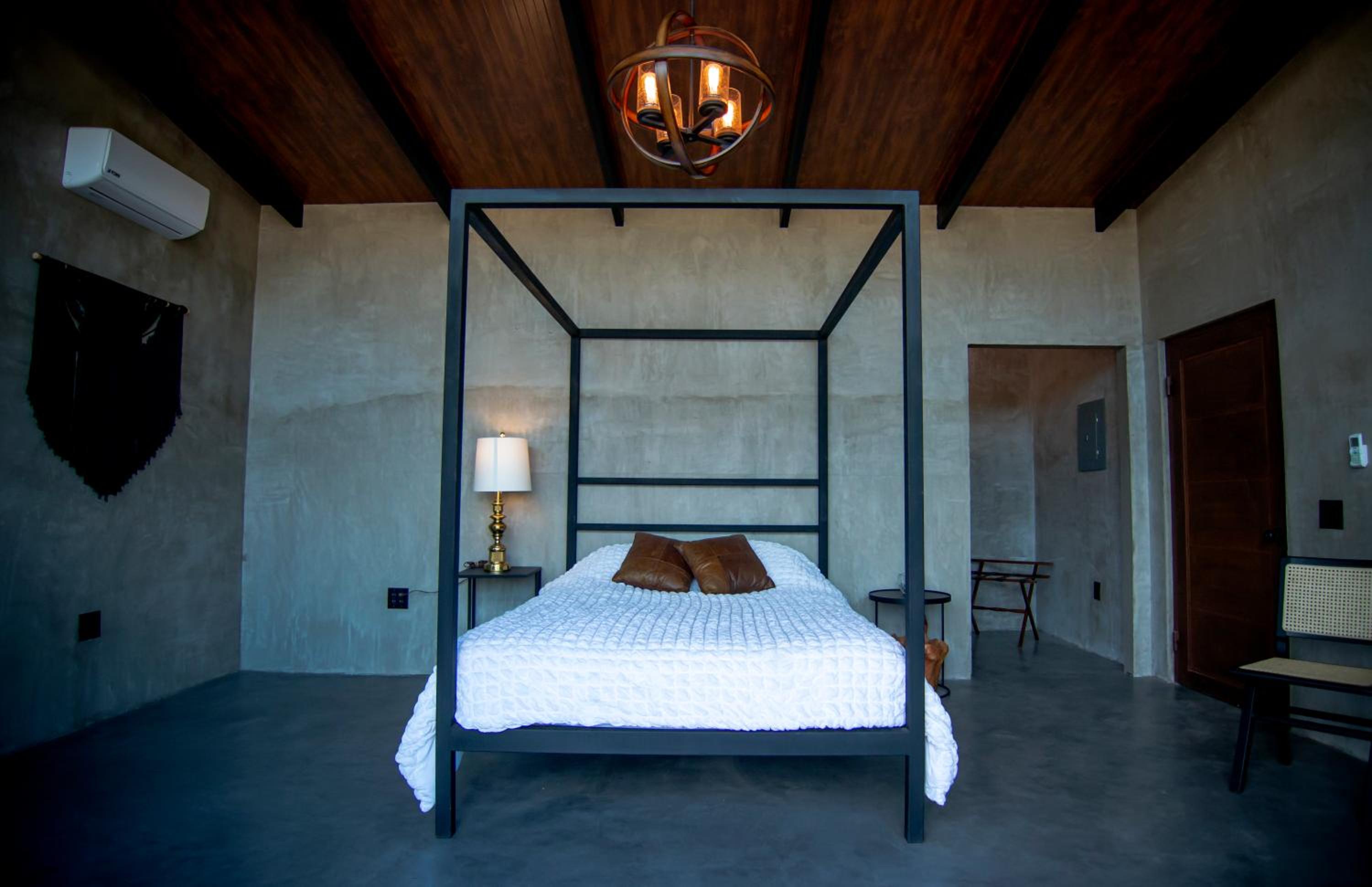 Double Room with Mountain View - Photo 8