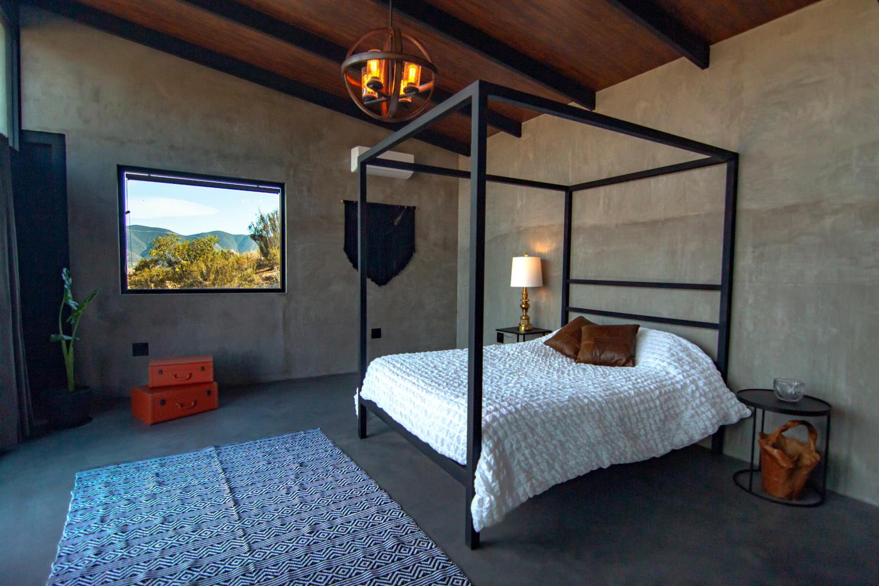Double Room with Mountain View - Photo 1