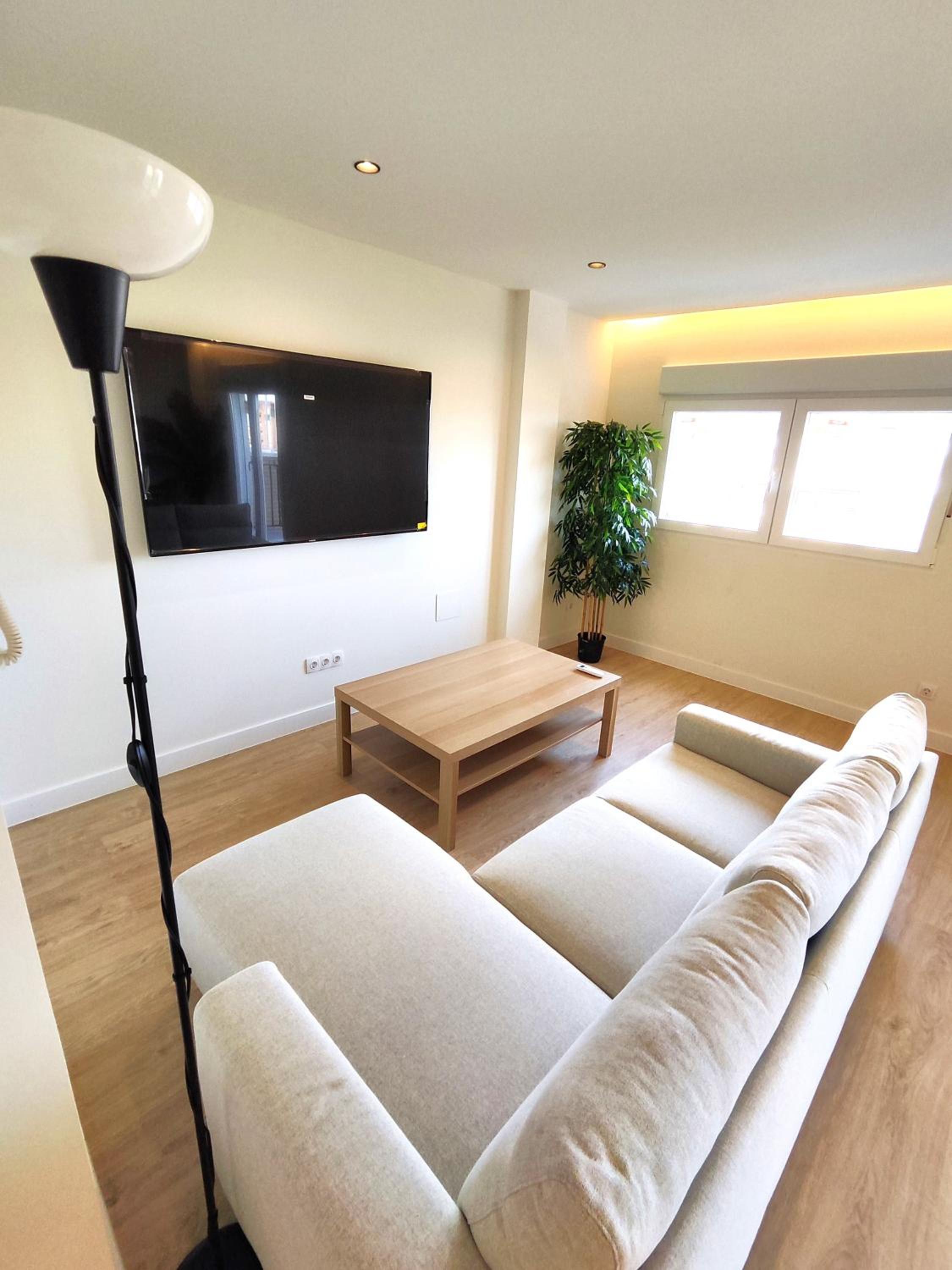 Three-Bedroom Apartment photo 2