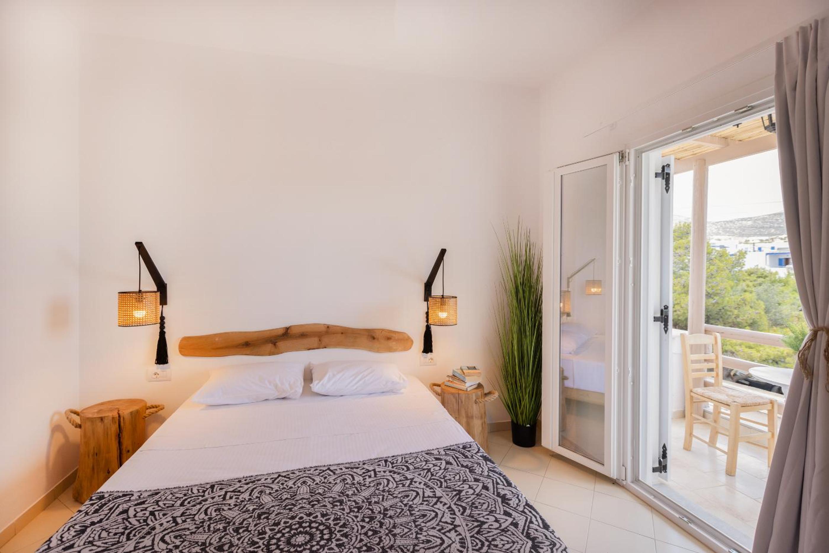Double Room with Balcony photo 2