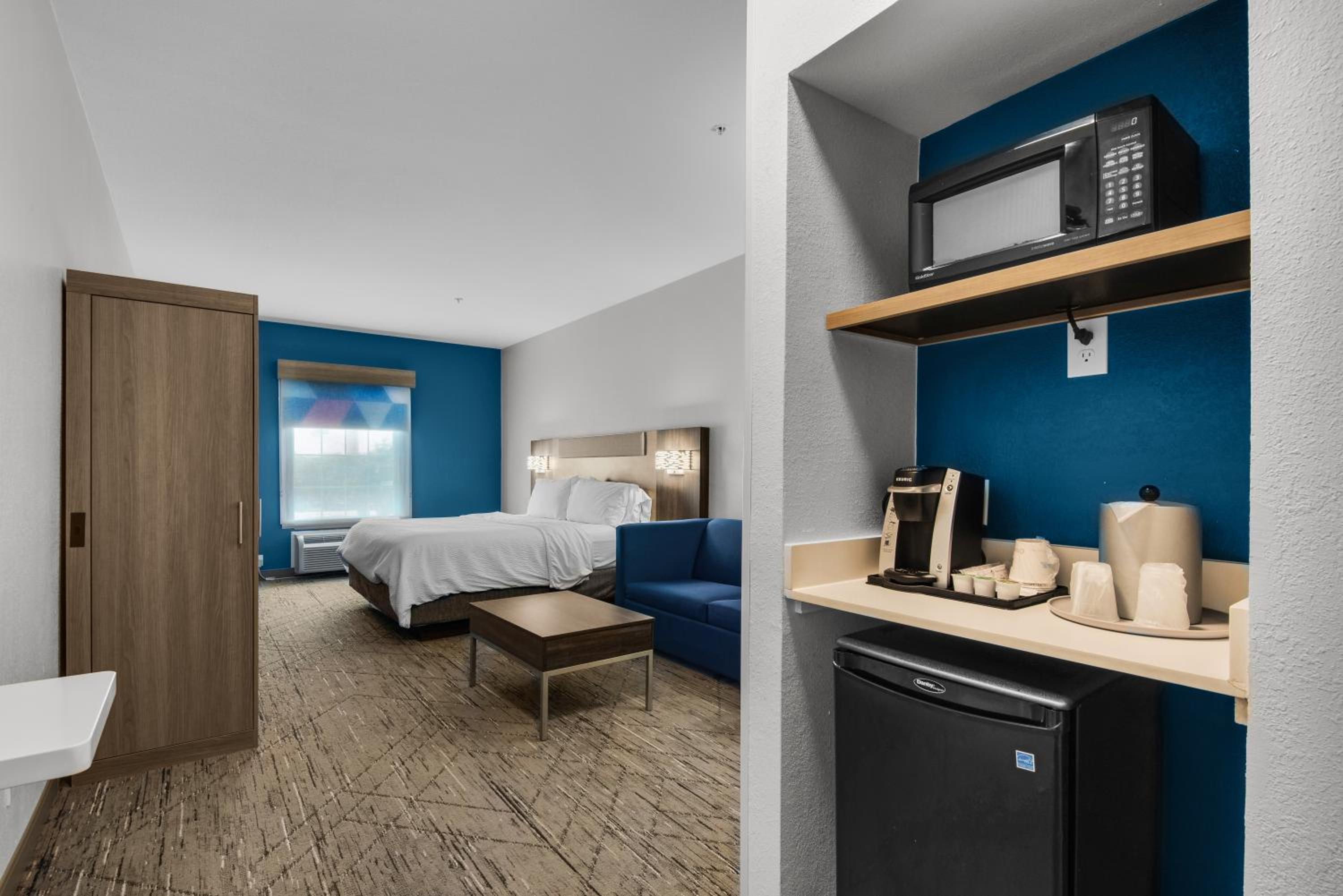 King Suite with Sofa Bed - Photo 1