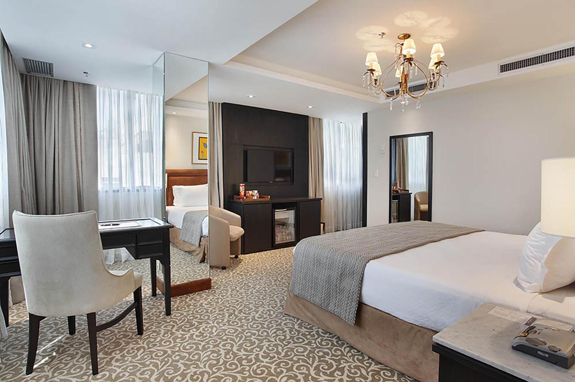 Executive Suite