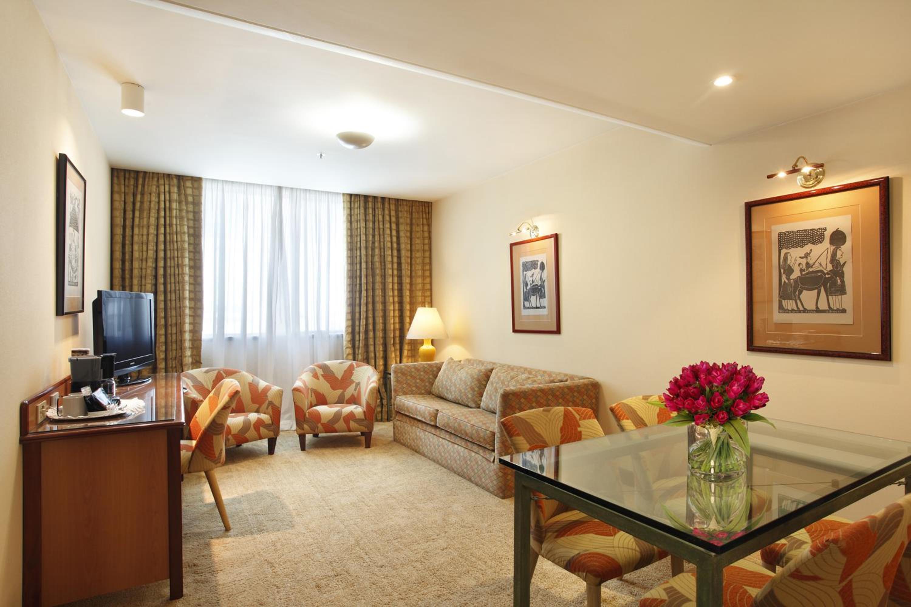 Junior Suite