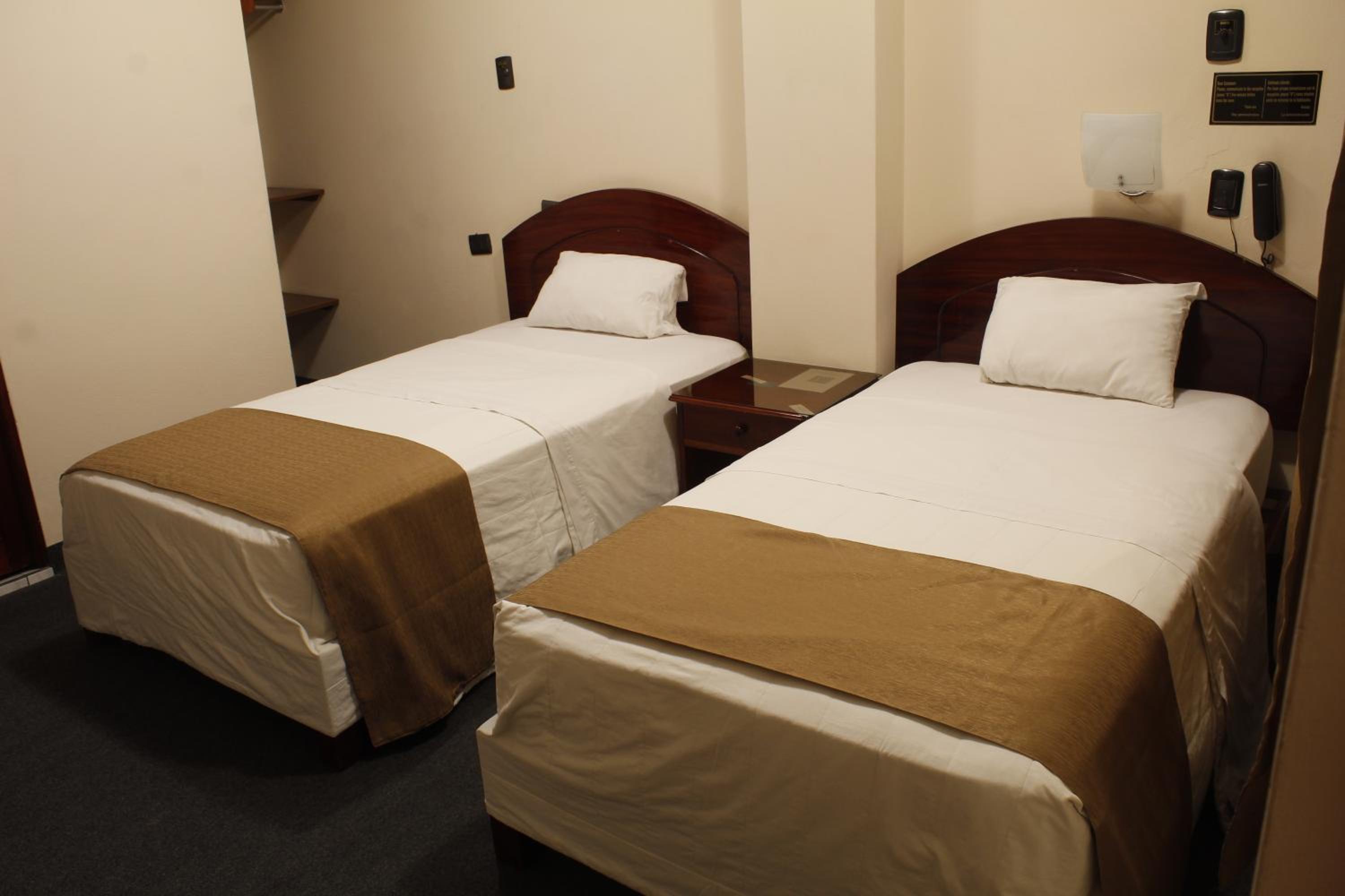 Twin Room photo 1