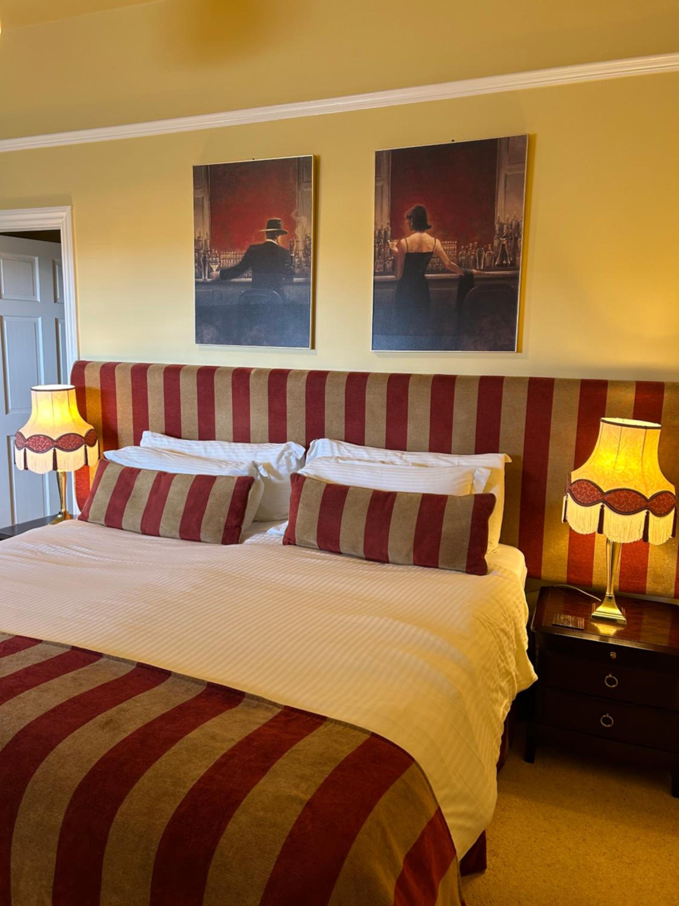 Deluxe Double or Twin Room