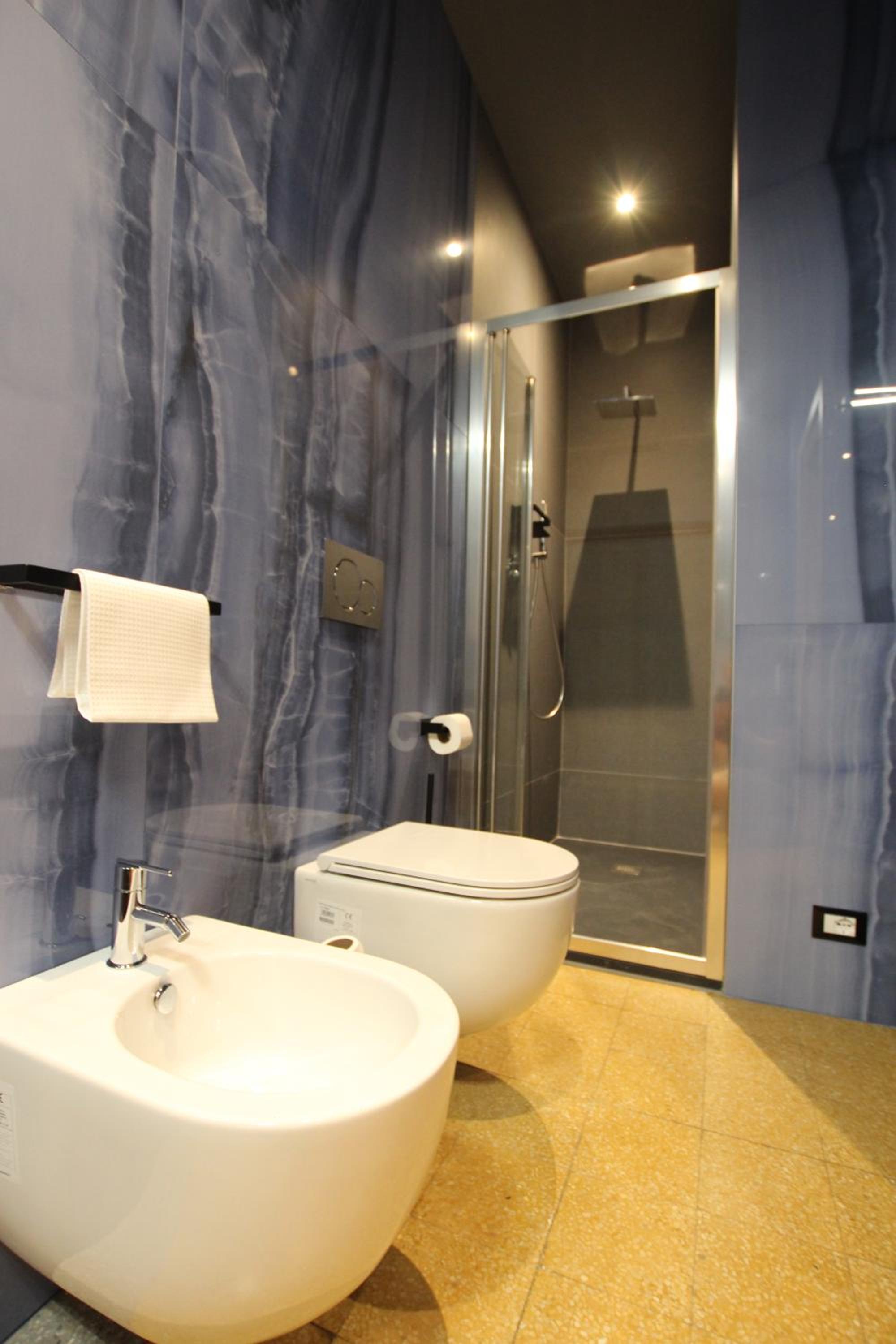 Double Room - Photo 22